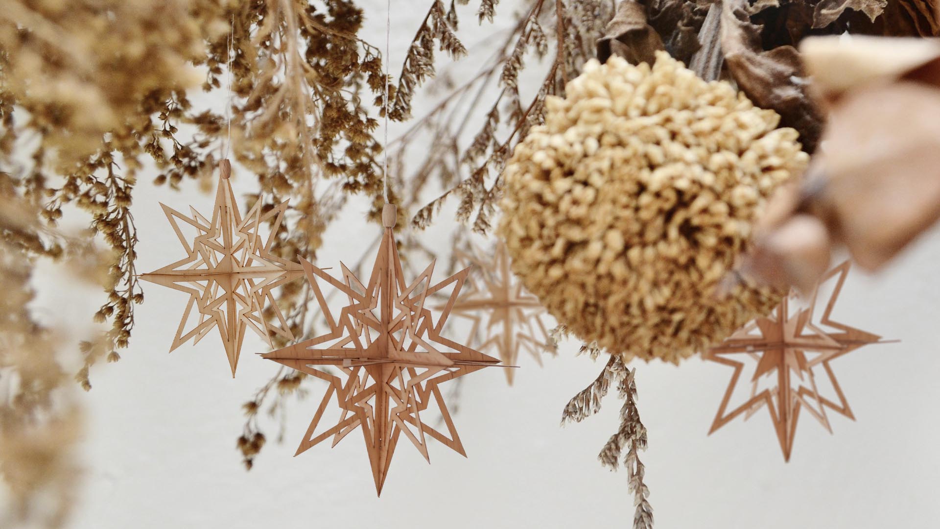 Baumschmuck Sterne aus Furnilux