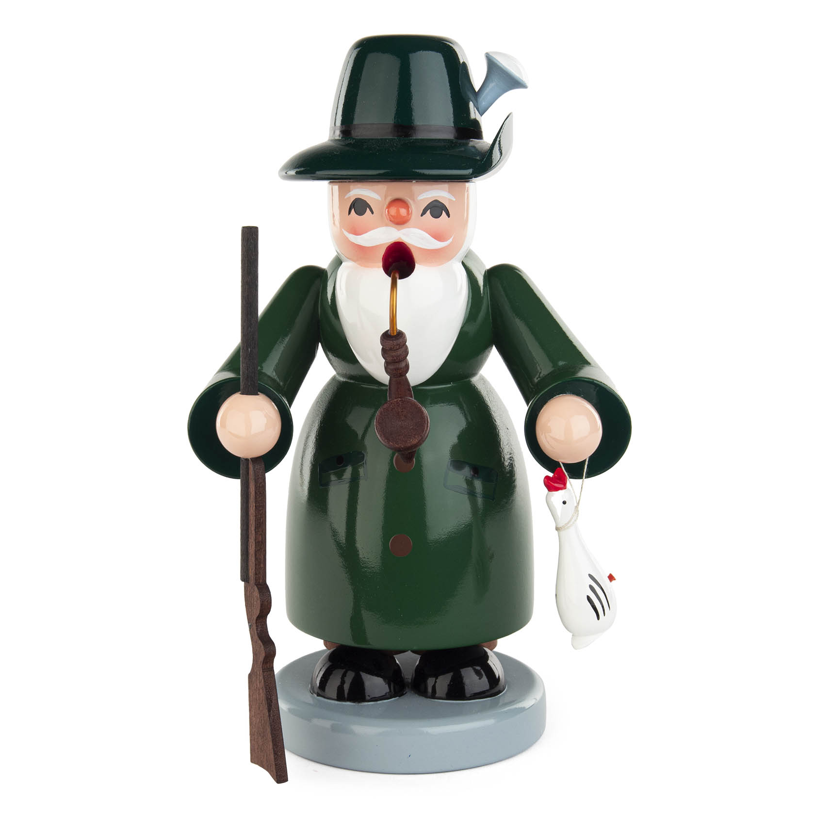 Ein hölzerner Räuchermann in Form eines Jägers, gekleidet in grünem Mantel und Hut, hält ein Gewehr und einen Hasen. Er hat einen weißen Bart und eine rote Nase. im Dregeno Online Shop günstig kaufen
