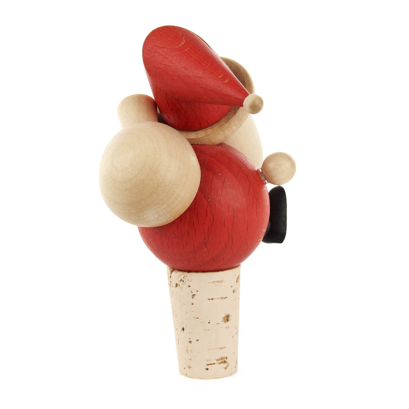 Ein stilisierter Weihnachtsmann aus Holz mit rotem Körper, Naturholzarmen und -kopf, der auf einem Weinkorken sitzt.
