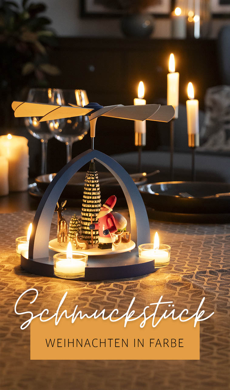 Blaue Teelicht-Pyramide mit Weihnachtsmann