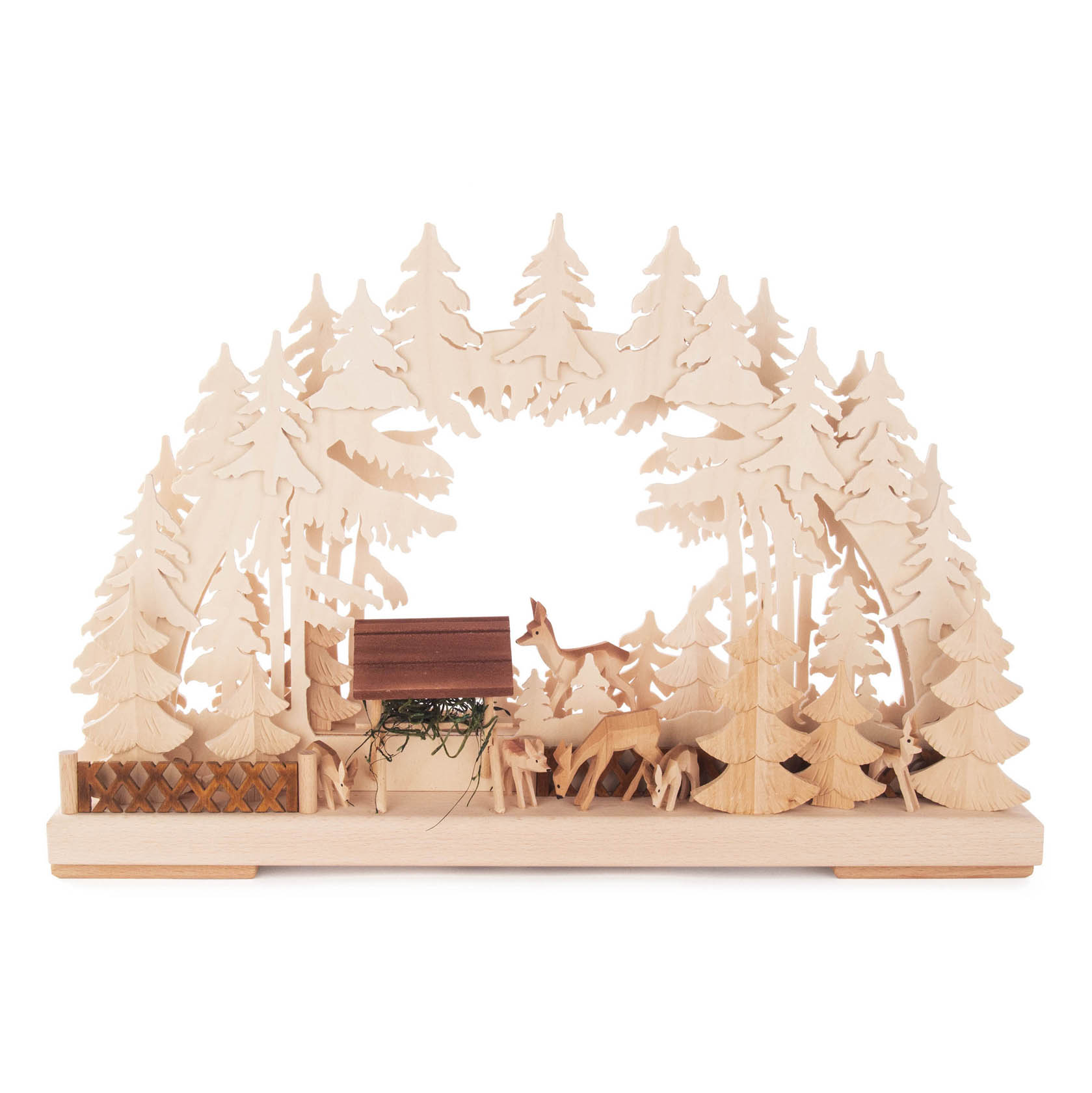 Kleiner Schwibbogen aus Holz mit indirekter elektrischer Beleuchtung, zeigt eine Szene mit Waldtieren und Futterkrippe umgeben von Tannenbäumen. im Dregeno Online Shop günstig kaufen