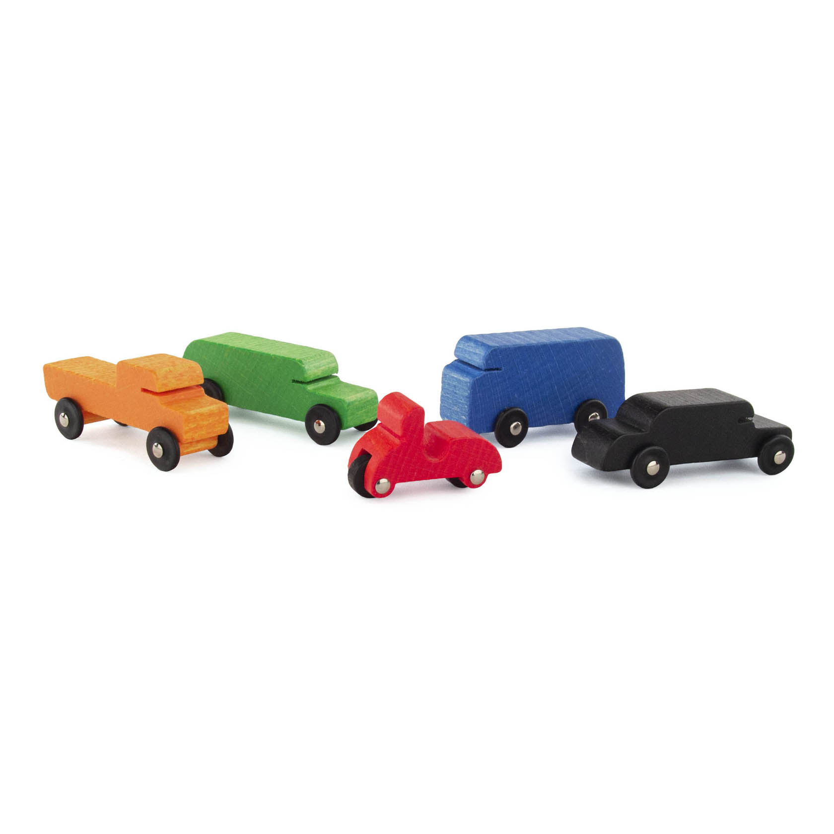 Fünf bunte Holzspielzeugfahrzeuge: ein orangefarbenes Auto, ein grüner Transporter, ein rotes Motorrad, ein blauer Lieferwagen und ein schwarzes Auto. im Dregeno Online Shop günstig kaufen