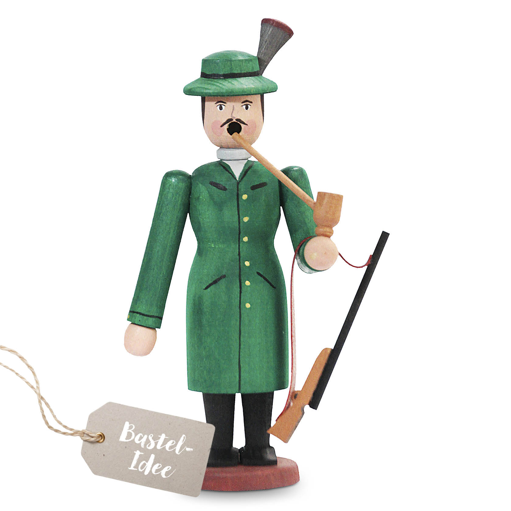 Ein hölzernes Räuchermännchen in grüner Förster-Uniform mit Pfeife und Gewehr, auf einem Sockel stehend. im Dregeno Online Shop günstig kaufen