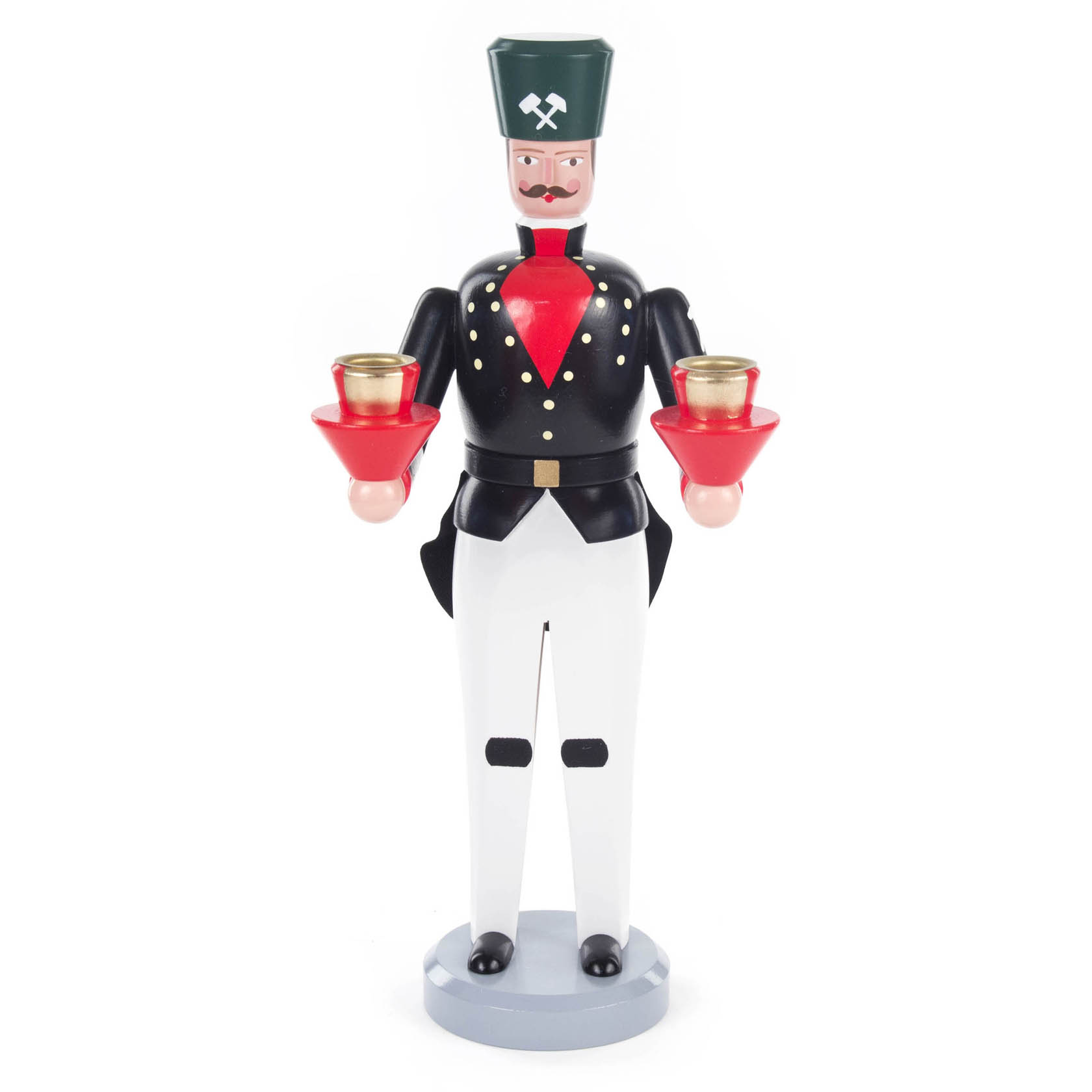 Holzfigur eines Bergmanns in traditioneller Uniform. Die Figur hält zwei rote Kerzenhalter in den Händen und trägt einen grünen Hut mit gekreuztem Schlägel und Eisen Symbol. im Dregeno Online Shop günstig kaufen