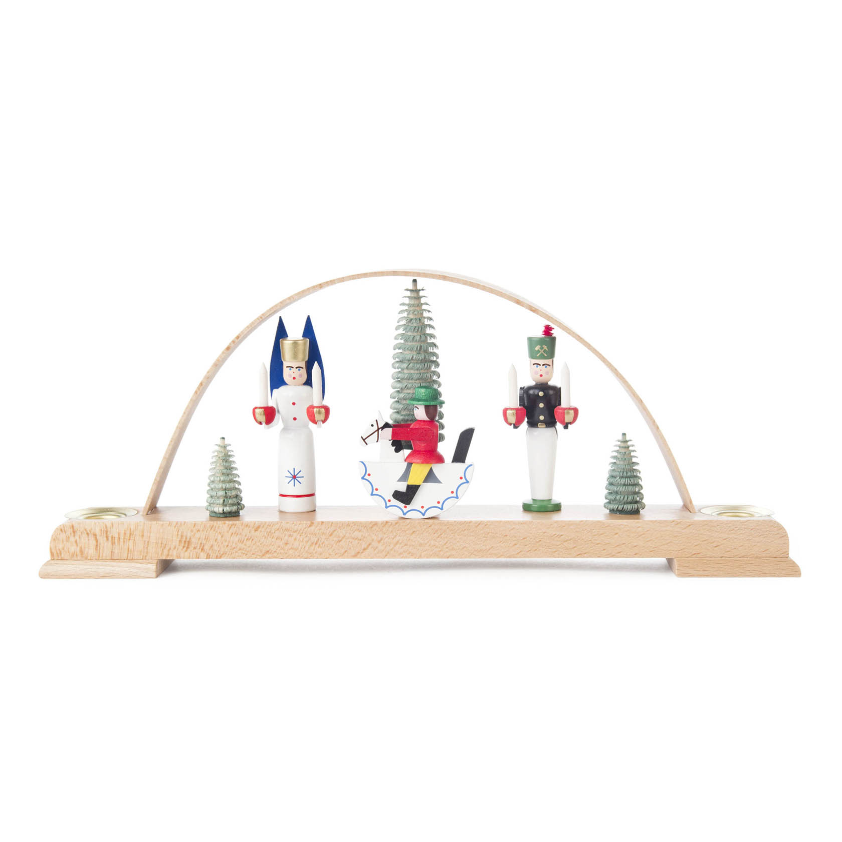 Ein farbiger Schwibbogen mit Engel, Bergmann und Reiterlein. Der Engel und der Bergmann stehen jeweils an einem Ende neben kleinen Kerzenhaltern. im Dregeno Online Shop günstig kaufen