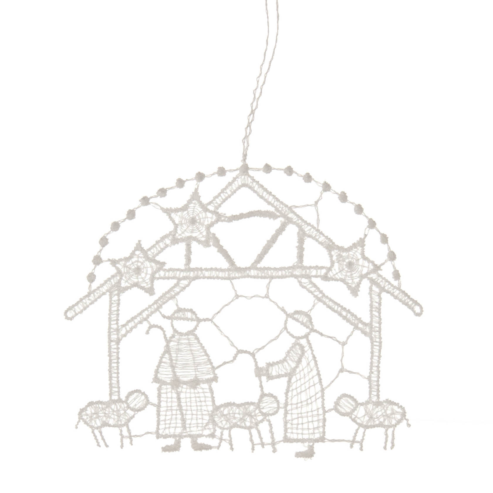 Weihnachtliche Plauener Spitze zeigt eine Krippenszene mit zwei Hirten und vier Schafen in einem Stall. im Dregeno Online Shop günstig kaufen
