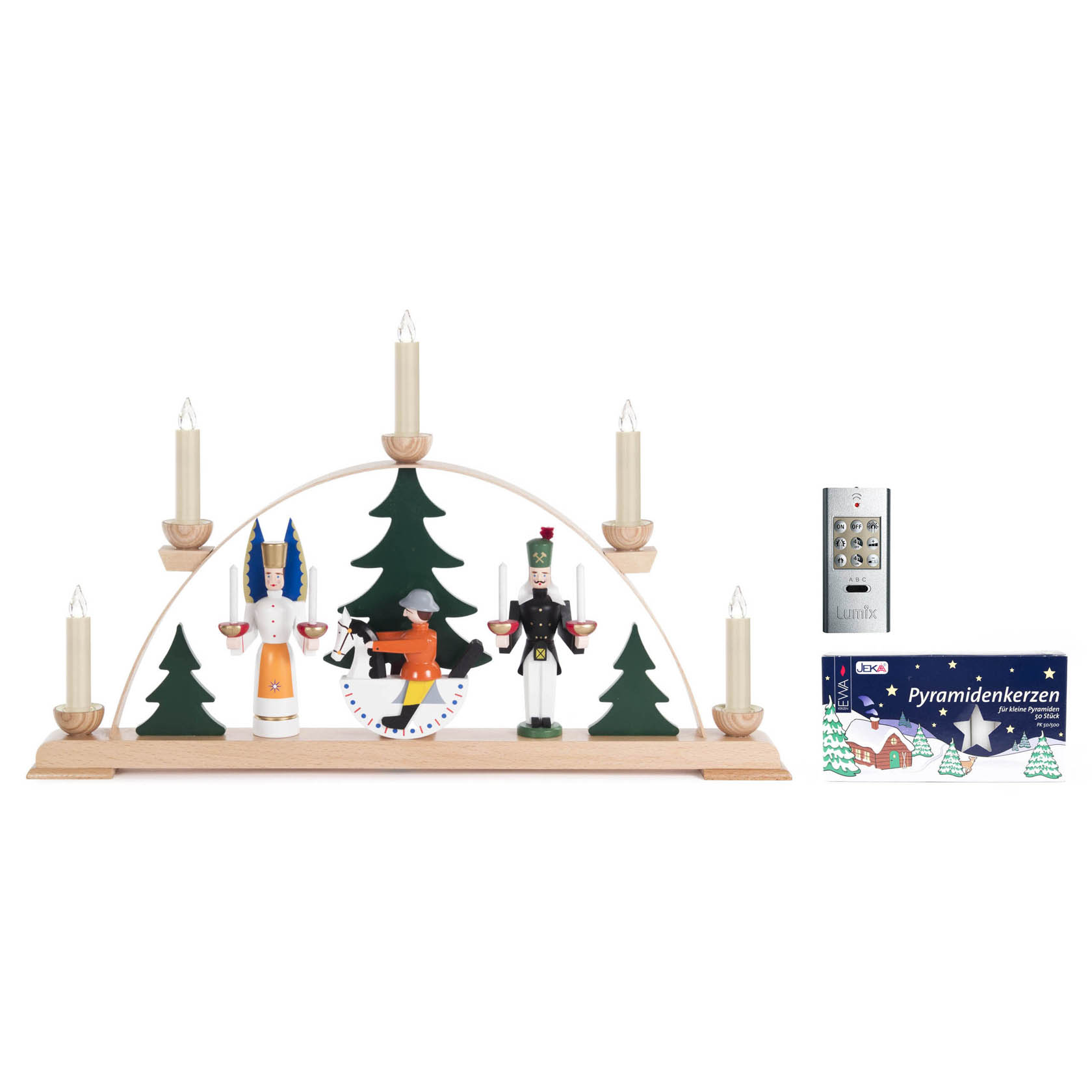Ein Schwibbogen mit Holzfiguren Engel und Bergmann, fünf integrierte elektrische Kerzen, einer Fernbedienung und 50 weißen Pyramidenkerzen. im Dregeno Online Shop günstig kaufen