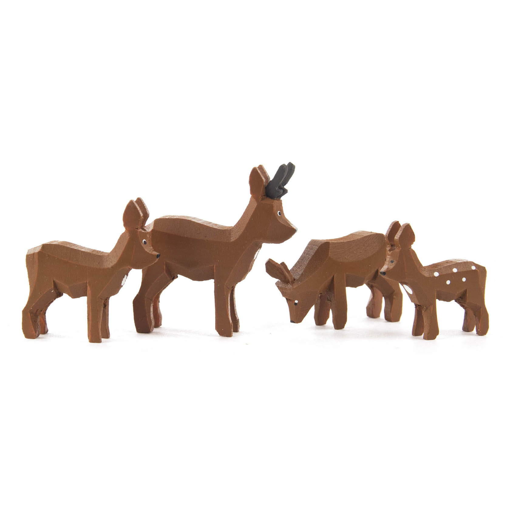 Vier braune, lackierte Holzfiguren von Rehen, bestehend aus einem Hirsch, einem Reh und zwei Kitzen. im Dregeno Online Shop günstig kaufen
