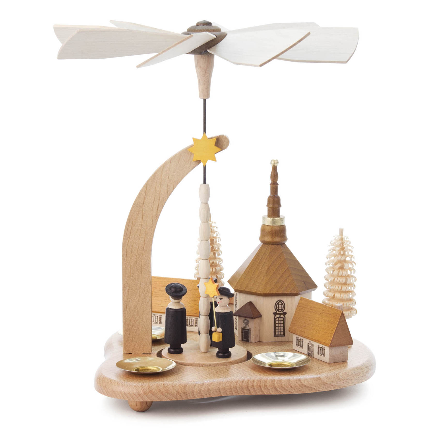Holzpyramide mit Seiffener Kirche, Kurrendefiguren und Teelichthaltern aus Holz. Obenauf ist ein Flügelrad, das durch Kerzenwärme rotiert. im Dregeno Online Shop günstig kaufen