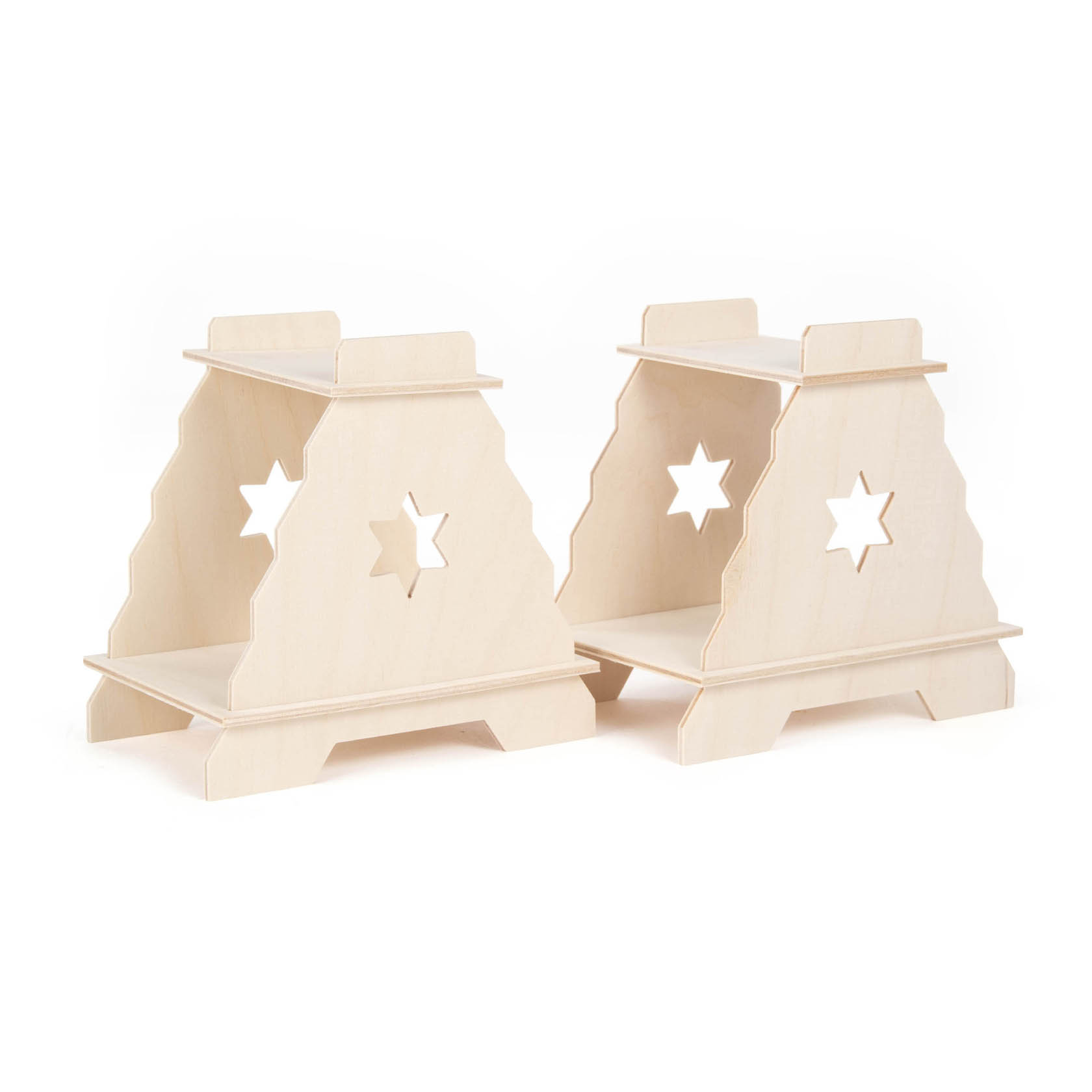 Zwei steckbare Schwibbogenuntersetzer aus hellem Holz mit Sternenmotiv in der Mitte. im Dregeno Online Shop günstig kaufen