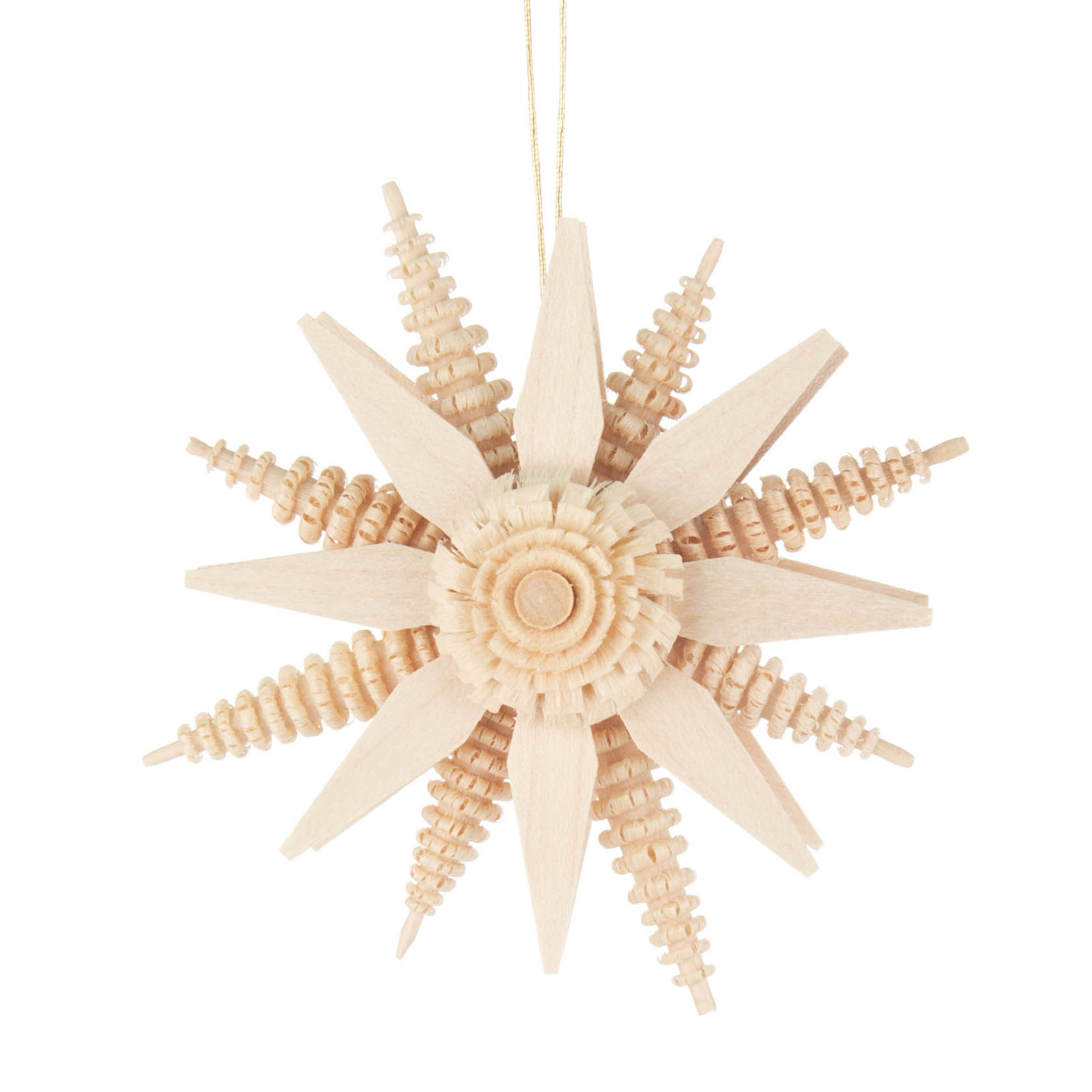 Ein sternförmiger, hölzerner Christbaumschmuck aus Naturholz mit abwechselnd spitzen und gedrehten Strahlen, aufgehängt an einem dünnen goldenen Faden. im Dregeno Online Shop günstig kaufen