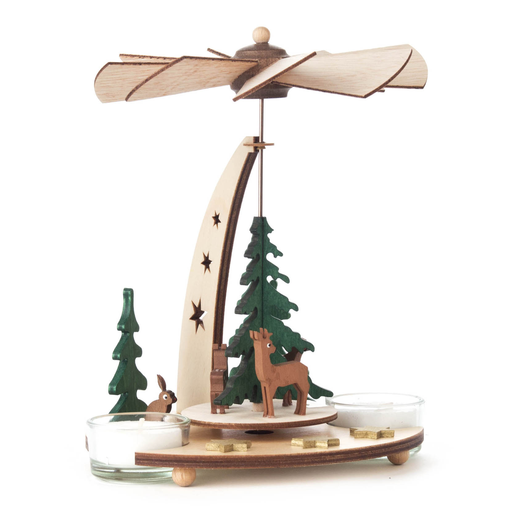 Holzpyramide mit Teelichthaltern, zwei Bäumen und Waldtieren, darunter ein Hase und ein Reh. im Dregeno Online Shop günstig kaufen