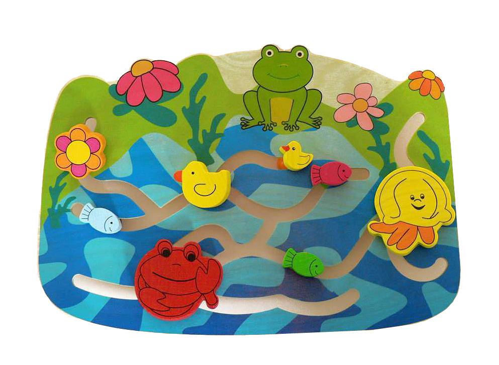 A colorful wooden pond-themed motor skills board featuring a green frog, red crab, yellow ducklings, various fish, and four flowers. im Dregeno Online Shop günstig kaufen
