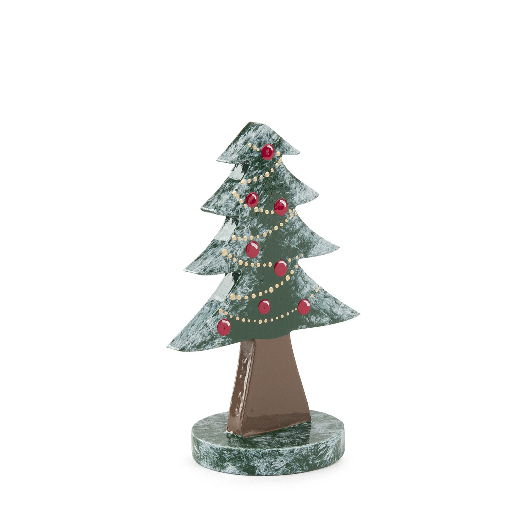 Kleiner, flacher Weihnachtsbaum aus Holz, 8 cm hoch. Bemalt mit grüner Tannendekoration und roten Kugeln auf braunem Sockel.