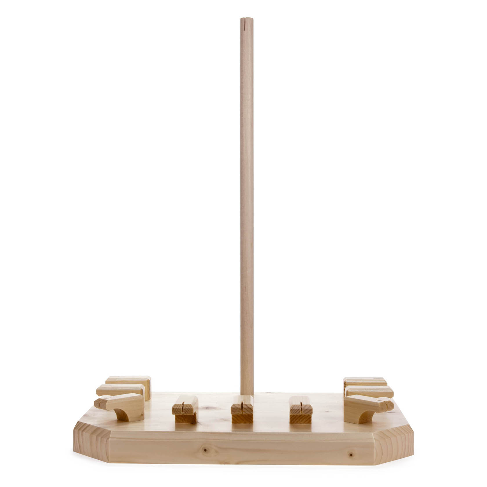 Holzständer für Kletterfiguren mit einer vertikalen Stange in der Mitte zur Präsentation, geeignet für bis zu 9 Kletterfiguren. im Dregeno Online Shop günstig kaufen