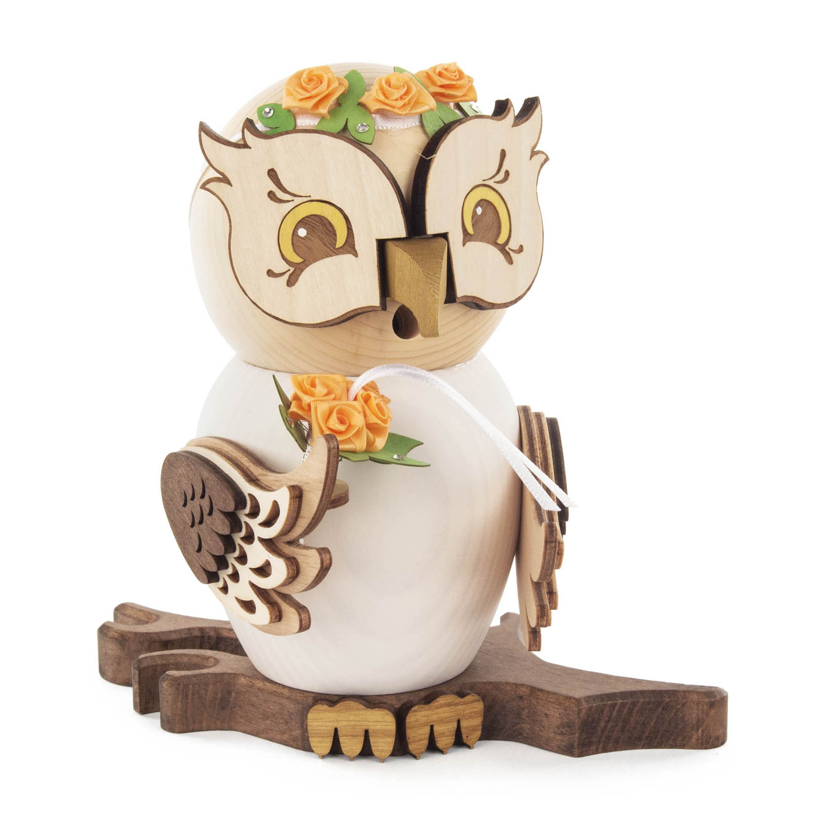 Holzeule in Brautoptik mit Blumenkranz und Blumenstrauß, präsentiert als Räuchereule. im Dregeno Online Shop günstig kaufen