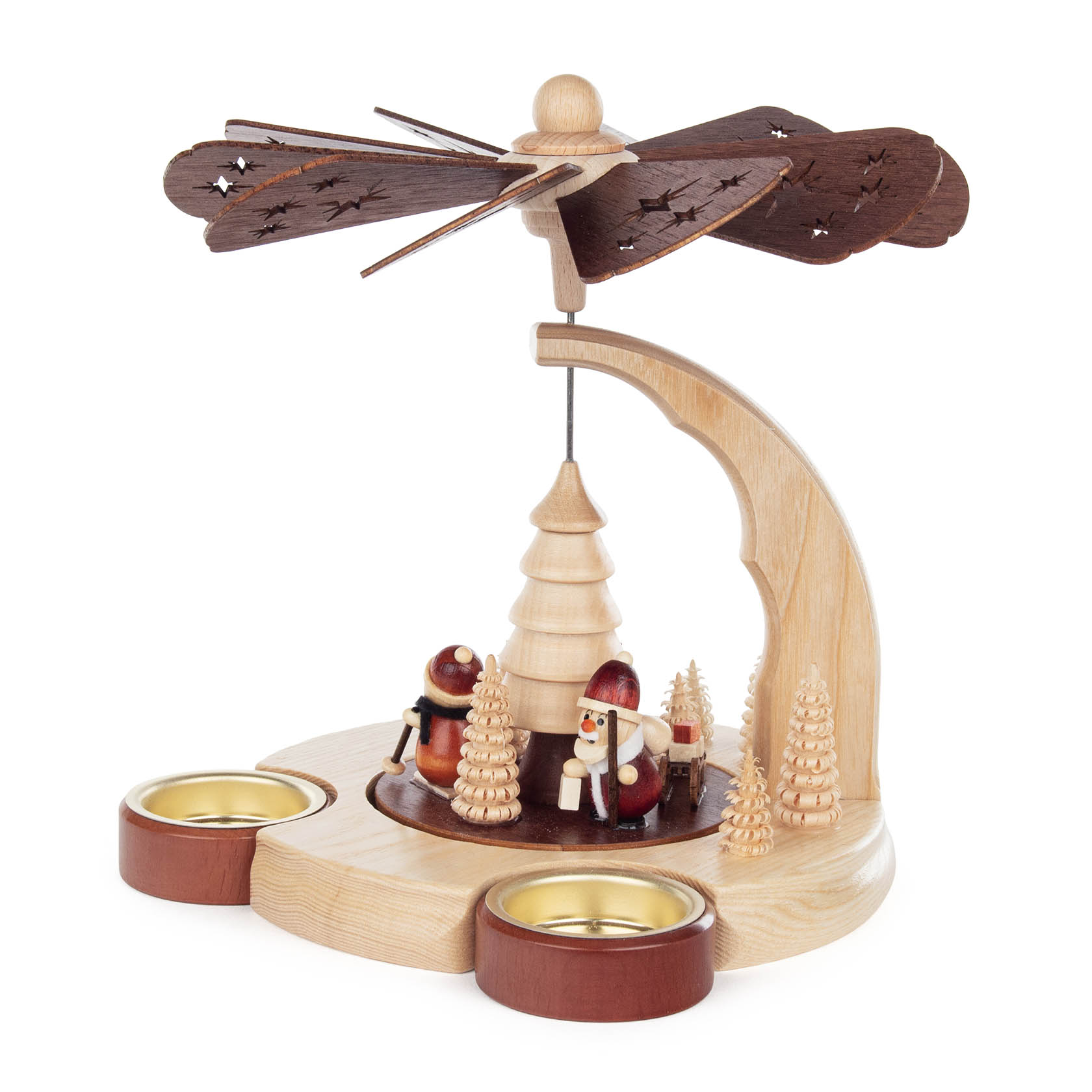 Holzweihnachtspyramide für Teelichter mit einem zentralen Baum, drei kleinen Figuren und einem sich drehenden Flügelrad oben. im Dregeno Online Shop günstig kaufen