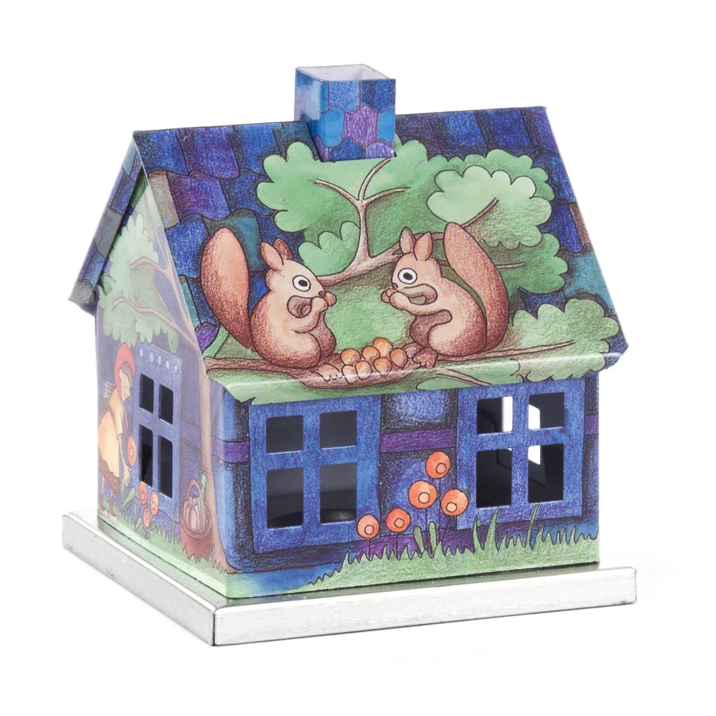 Kleines Metall-Räucherhaus in Form eines Hauses, bemalt mit zwei Eichhörnchen und einem Korb auf dem Dach, mit märchenhaften Motiven und ausgestanzten Fenstern. im Dregeno Online Shop günstig kaufen