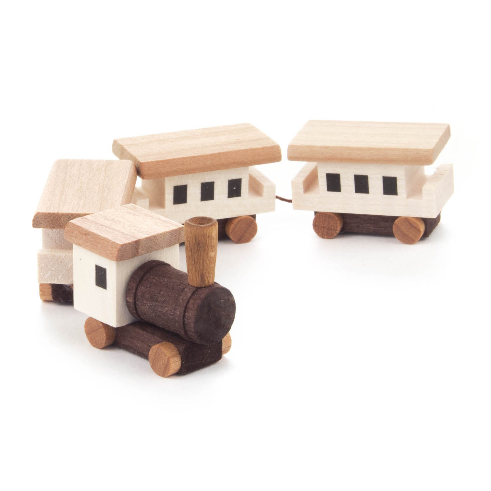 Miniatur-Eisenbahnspielzeug aus Holz mit einer Lokomotive und zwei Waggons in natürlicher Holzfarbe. im Dregeno Online Shop günstig kaufen