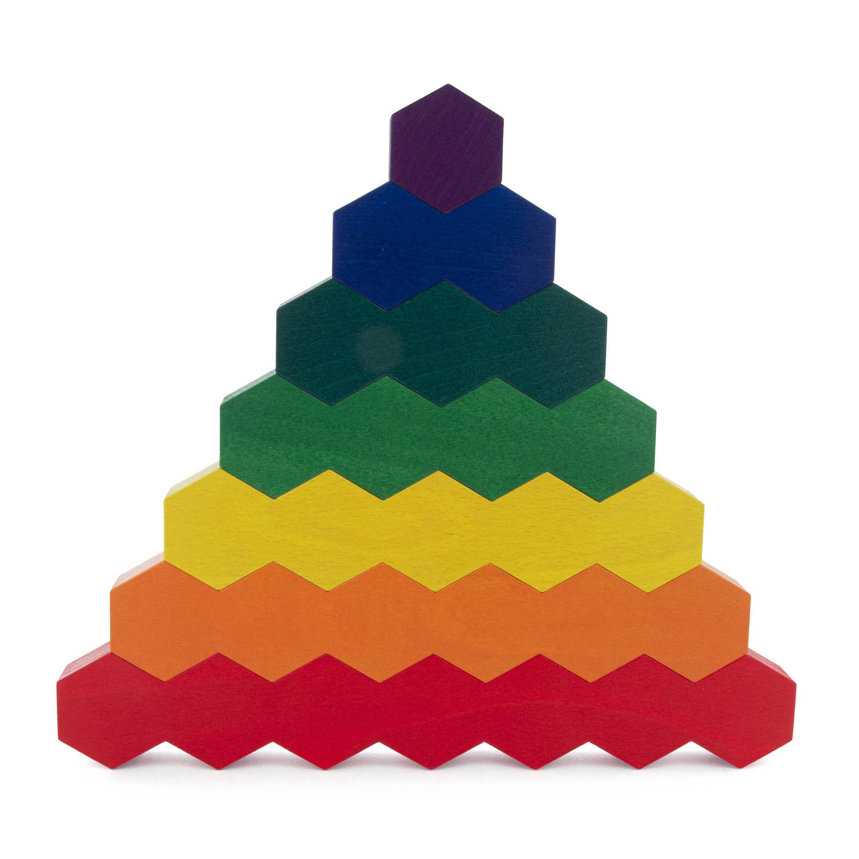 Ein stapelbares Spielzeug aus bunten Holzsechsecken in den Farben Rot, Orange, Gelb, Grün, Blau und Lila, die pyramidenförmig angeordnet sind. im Dregeno Online Shop günstig kaufen