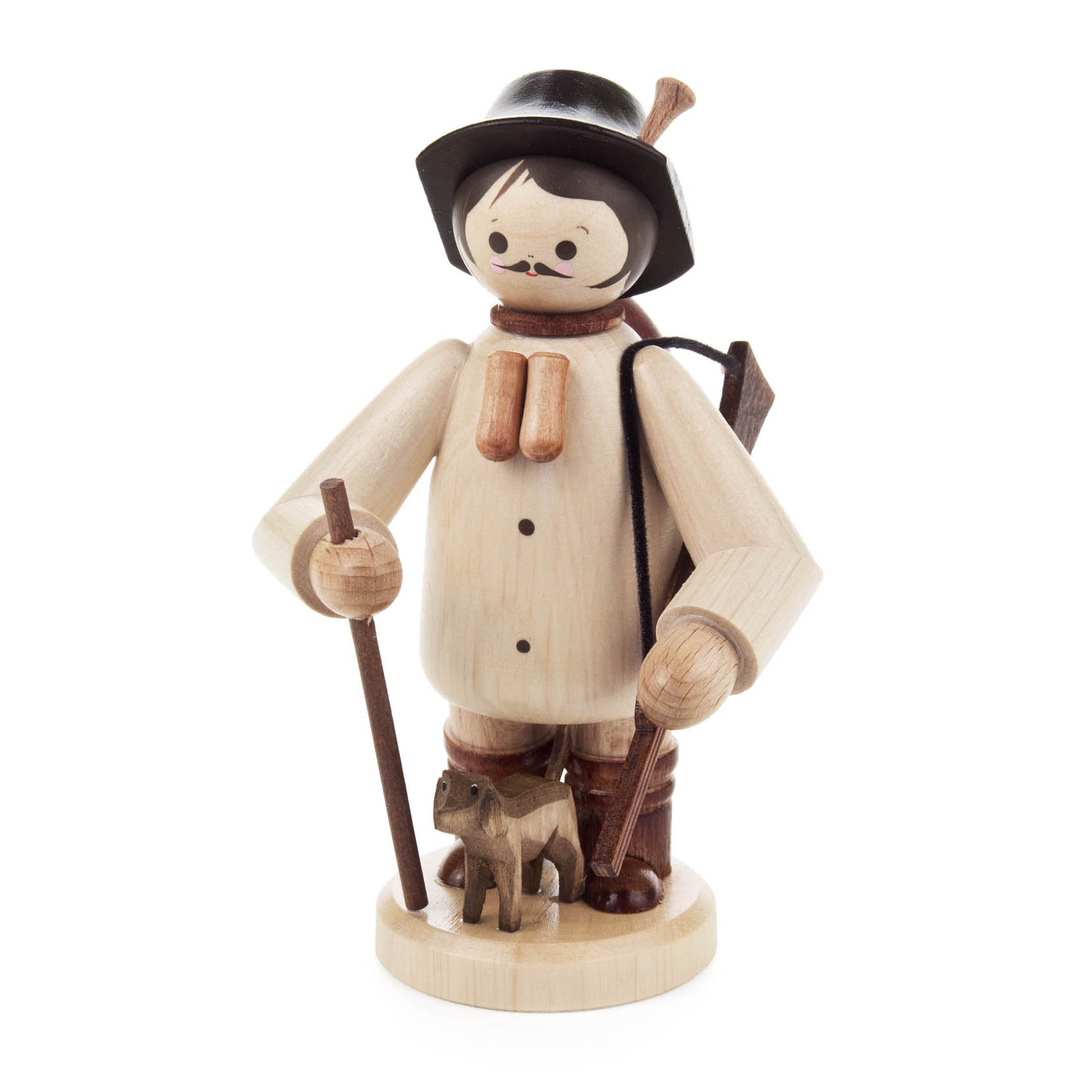 Holzfigur eines Försters mit schwarzem Hut, Gewehr auf dem Rücken, Wanderstock in der Hand und einem kleinen Hund zu seinen Füßen. im Dregeno Online Shop günstig kaufen