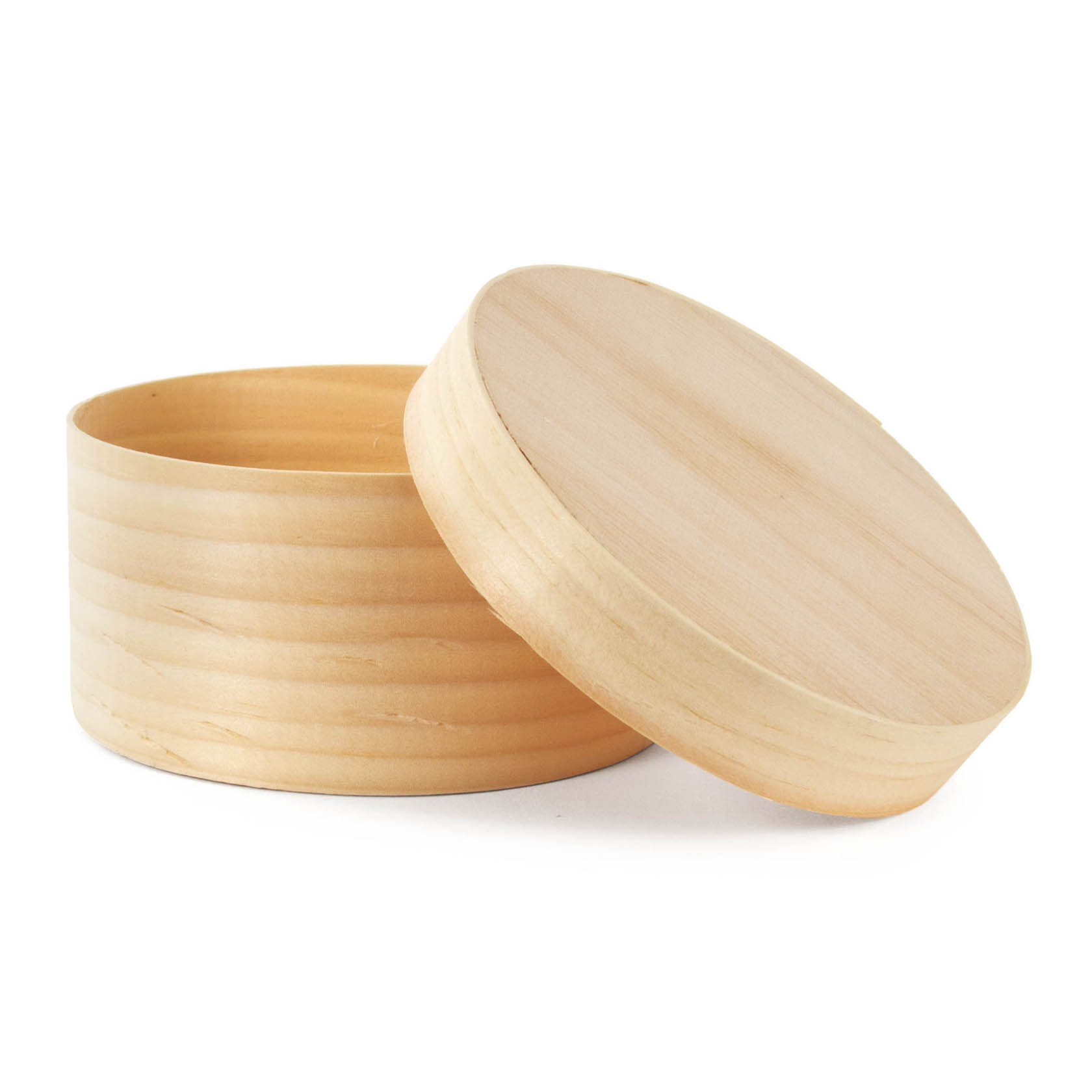 Runde, flache Spanschachtel mit abgenommenem Deckel, aus hellem Holz gefertigt.