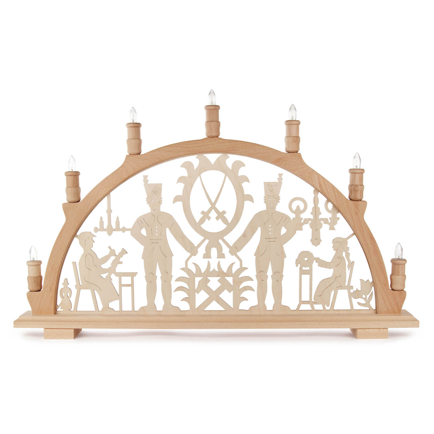 Elektrischer Schwibbogen mit traditionellem Erzgebirgsmotiv, zeigt zwei Bergmänner mit Grubenlampen und Weihnachtsdekoration, beleuchtet mit kleinen Lichtern. im Dregeno Online Shop günstig kaufen