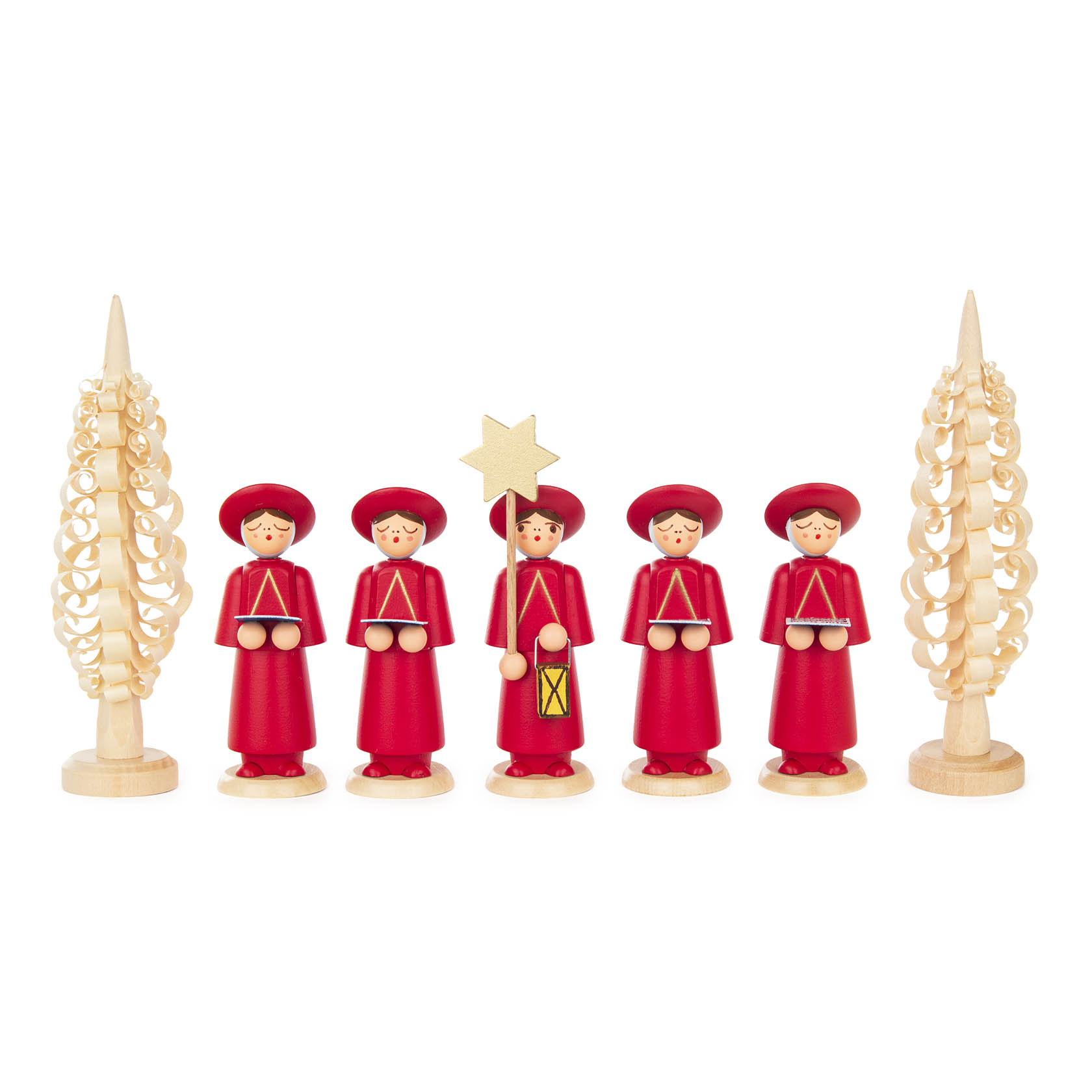 Sechs rote Kurrendefiguren in traditioneller Kleidung mit Hut, vier halten Kerzen, eine hält einen Stern, eine eine Laterne, flankiert von zwei Spanbäumen. im Dregeno Online Shop günstig kaufen
