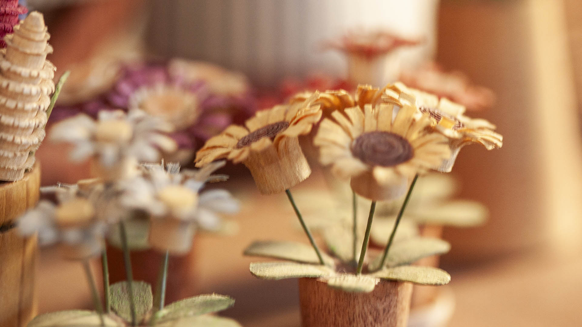 Gedrechselte Blumen