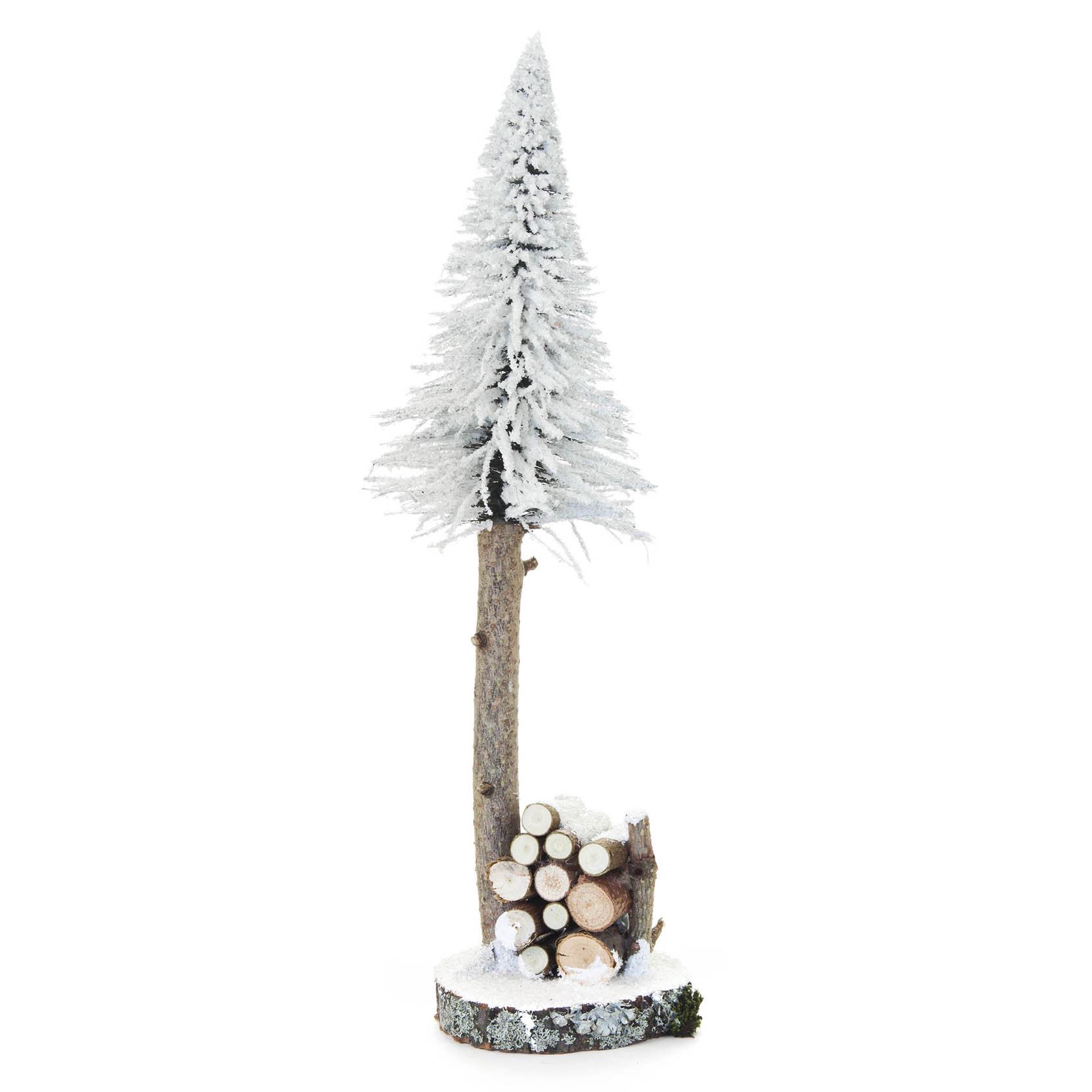 Deko-Tannenbaum mit schneebedeckten Zweigen und Baumstammunterbau, daneben ein Stapel kleiner Holzscheiben auf einer runden Basis. im Dregeno Online Shop günstig kaufen