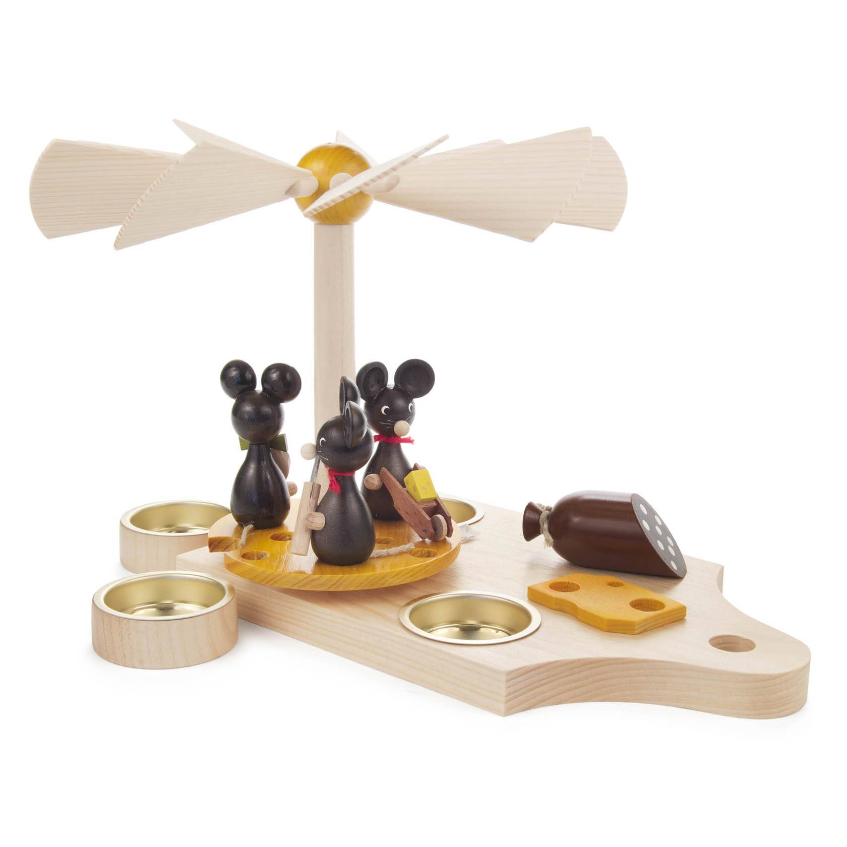 Holzpyramide in Form eines Frühstücksbretts mit drei schwarzen Mäusen, die kleine Instrumente halten. Oben ist ein Propeller, unten Plätze für Teelichter. im Dregeno Online Shop günstig kaufen