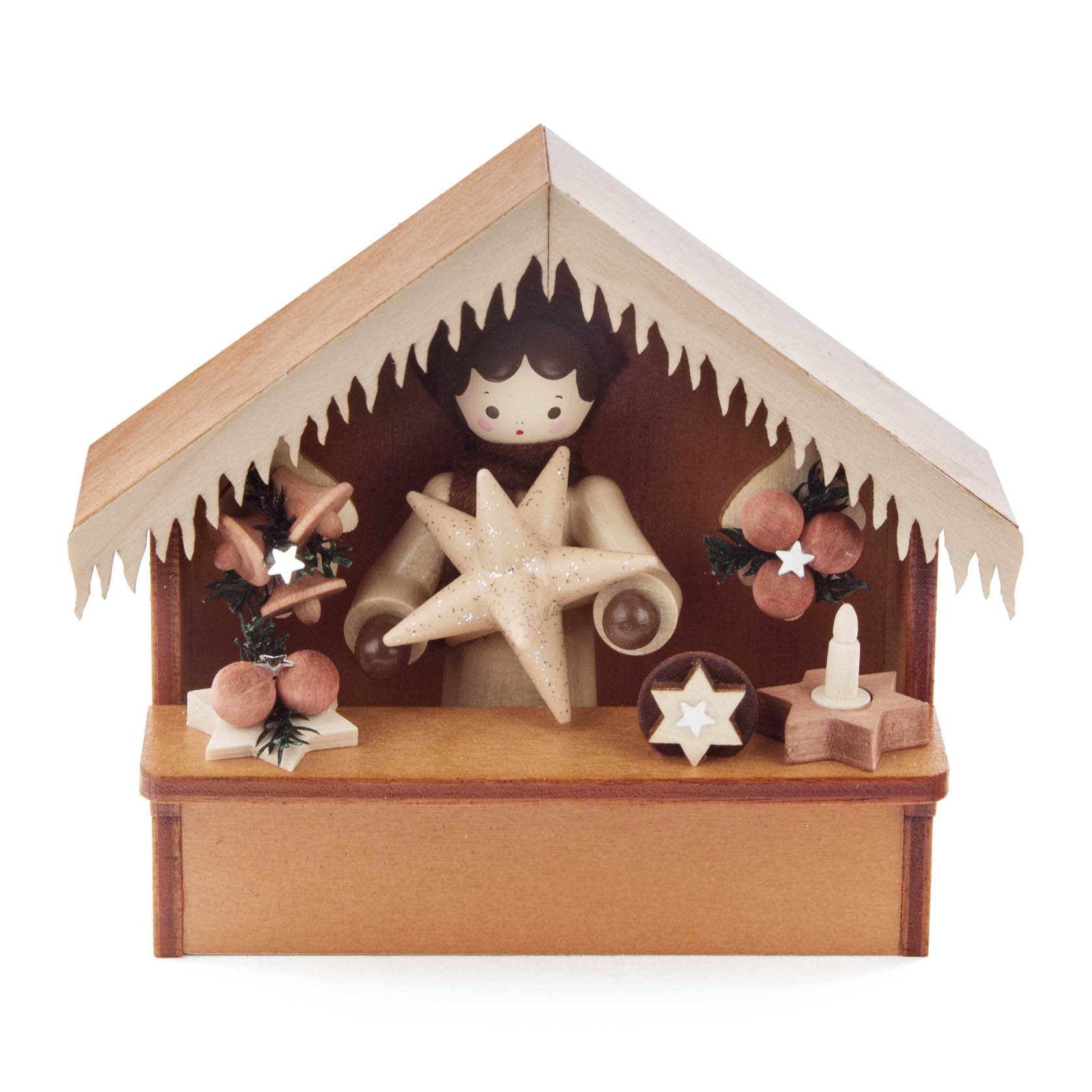 Holzfigur mit Stern in einem kleinen Stand mit Weihnachtsdekoration, bestehend aus Sternen und kleinen Kerzen. im Dregeno Online Shop günstig kaufen