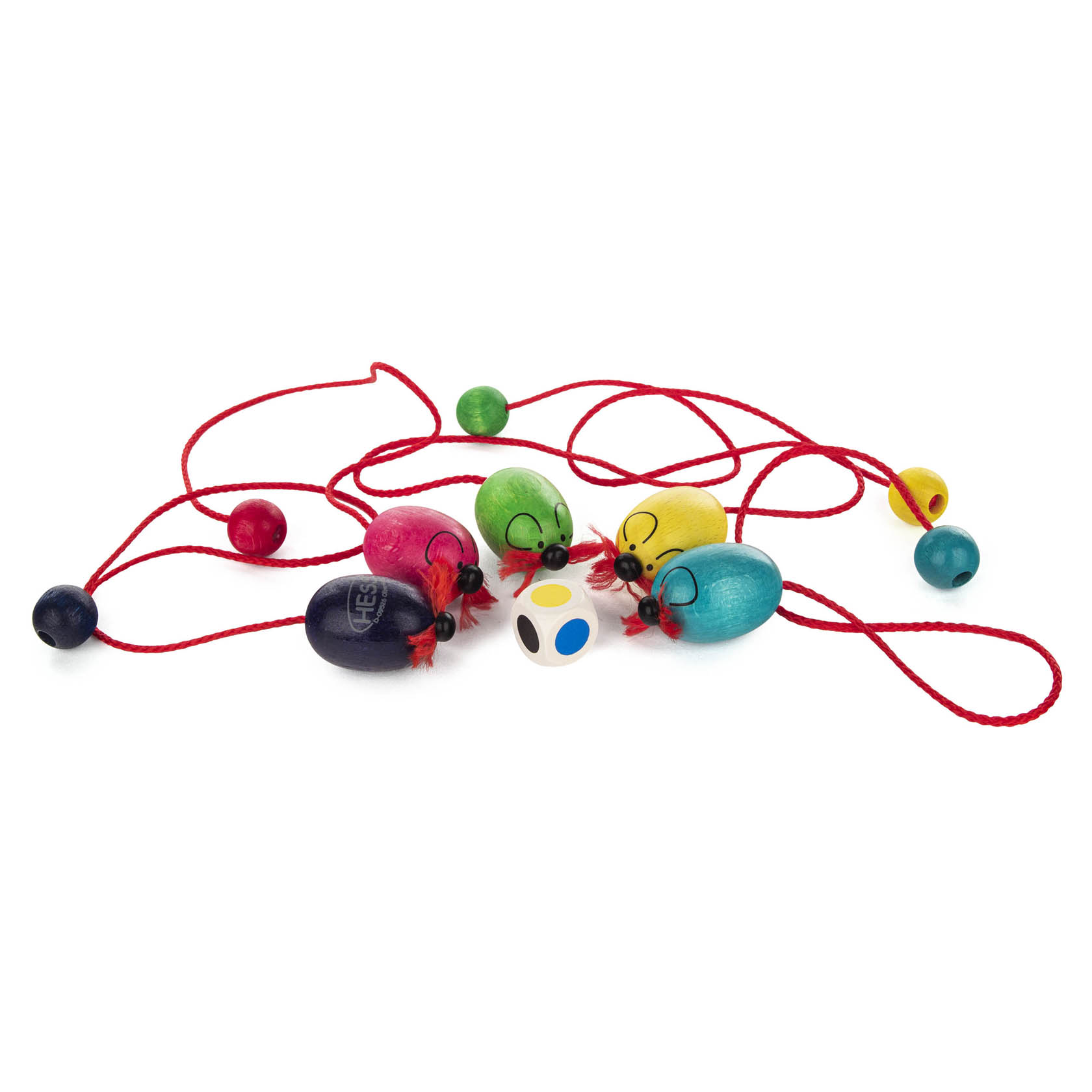 Das Bild zeigt ein Kinderspielzeug bestehend aus bunten Holzmäsuerchen an roten Schnüren, mit einem weißen Würfel mit farbigen Punkten in der Mitte. im Dregeno Online Shop günstig kaufen