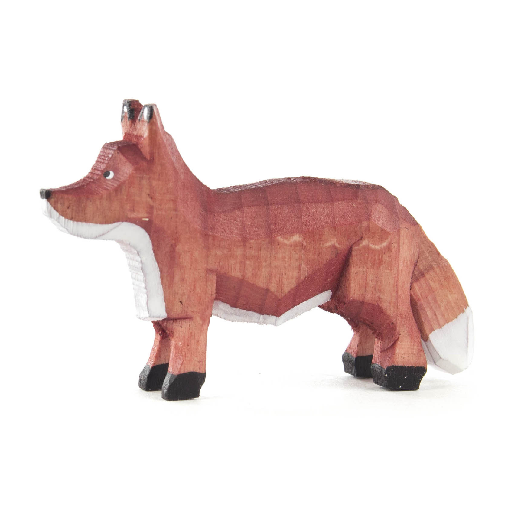 Holzfigur eines stehenden Fuchses mit rotbraunem Körper und schwarzen Füßen. im Dregeno Online Shop günstig kaufen