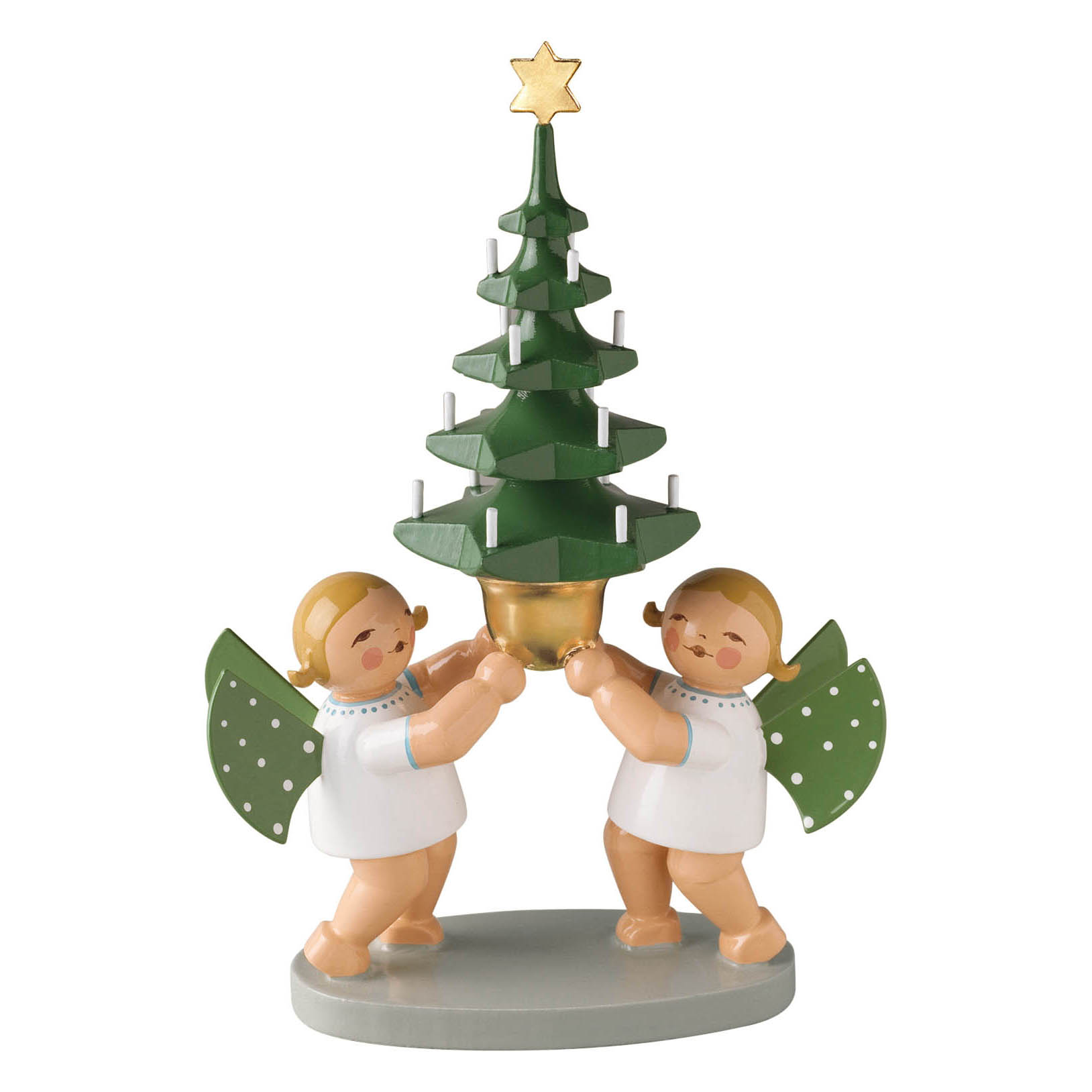 Zwei Holzengel mit grünen Flügeln halten gemeinsam einen stilisierten Weihnachtsbaum mit fünf Ebenen, auf dessen Spitze ein goldener Stern thront. im Dregeno Online Shop günstig kaufen