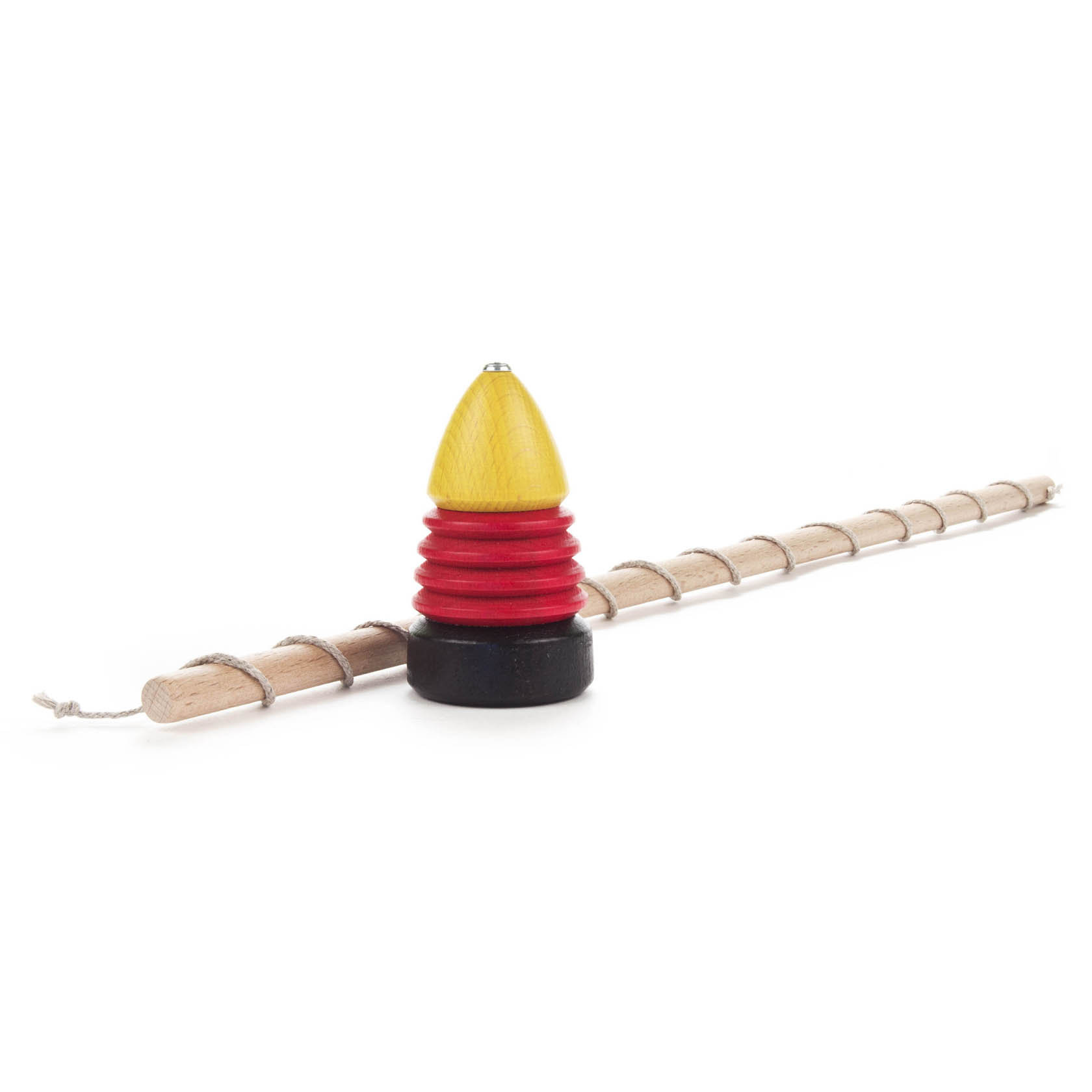 Ein Peitschenkreisel in den Farben Gelb, Rot und Schwarz mit einem hölzernen Griff und einer Schnur zur Handhabung. im Dregeno Online Shop günstig kaufen