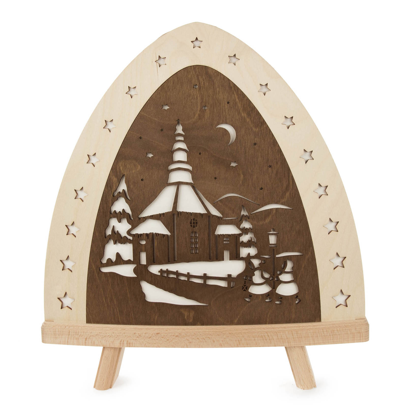 Dekorative LED Standleuchte in Form eines Schwibbogens aus Holz mit einer winterlichen Szene, die Kirche von Seiffen und zwei Bäumen. im Dregeno Online Shop günstig kaufen