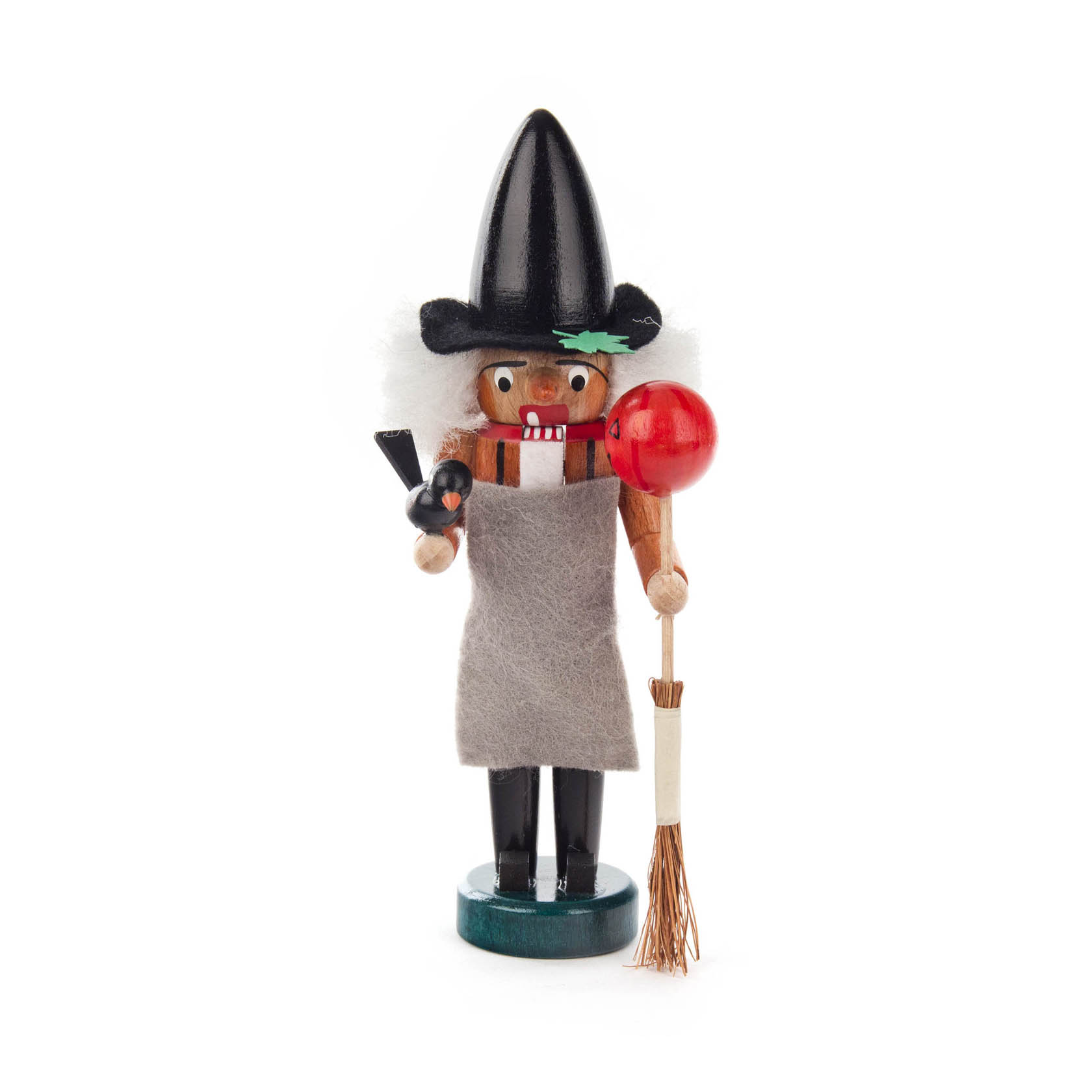 Miniatur-Nussknacker in Form einer Hexe, 15 cm groß, mit einem schwarzen spitzen Hut, Filzschürze und Besen. im Dregeno Online Shop günstig kaufen