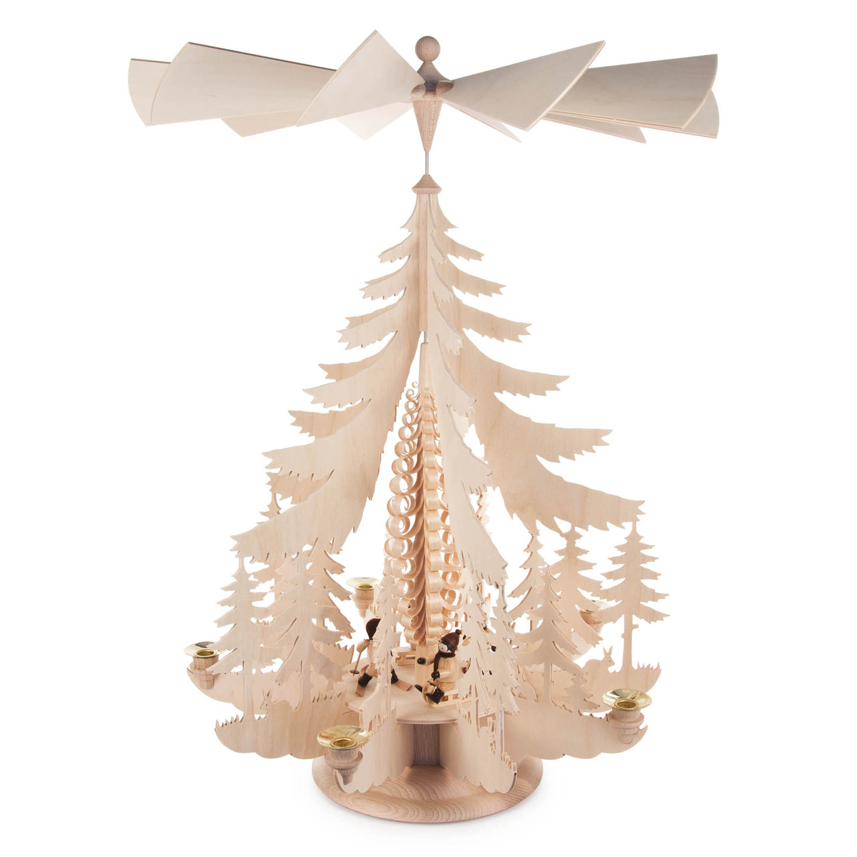 Holzpyramide mit winterlichen Kinderszenen, umgeben von Tannenbäumen; oben ein Flügelrad für Kerzenbetrieb. im Dregeno Online Shop günstig kaufen