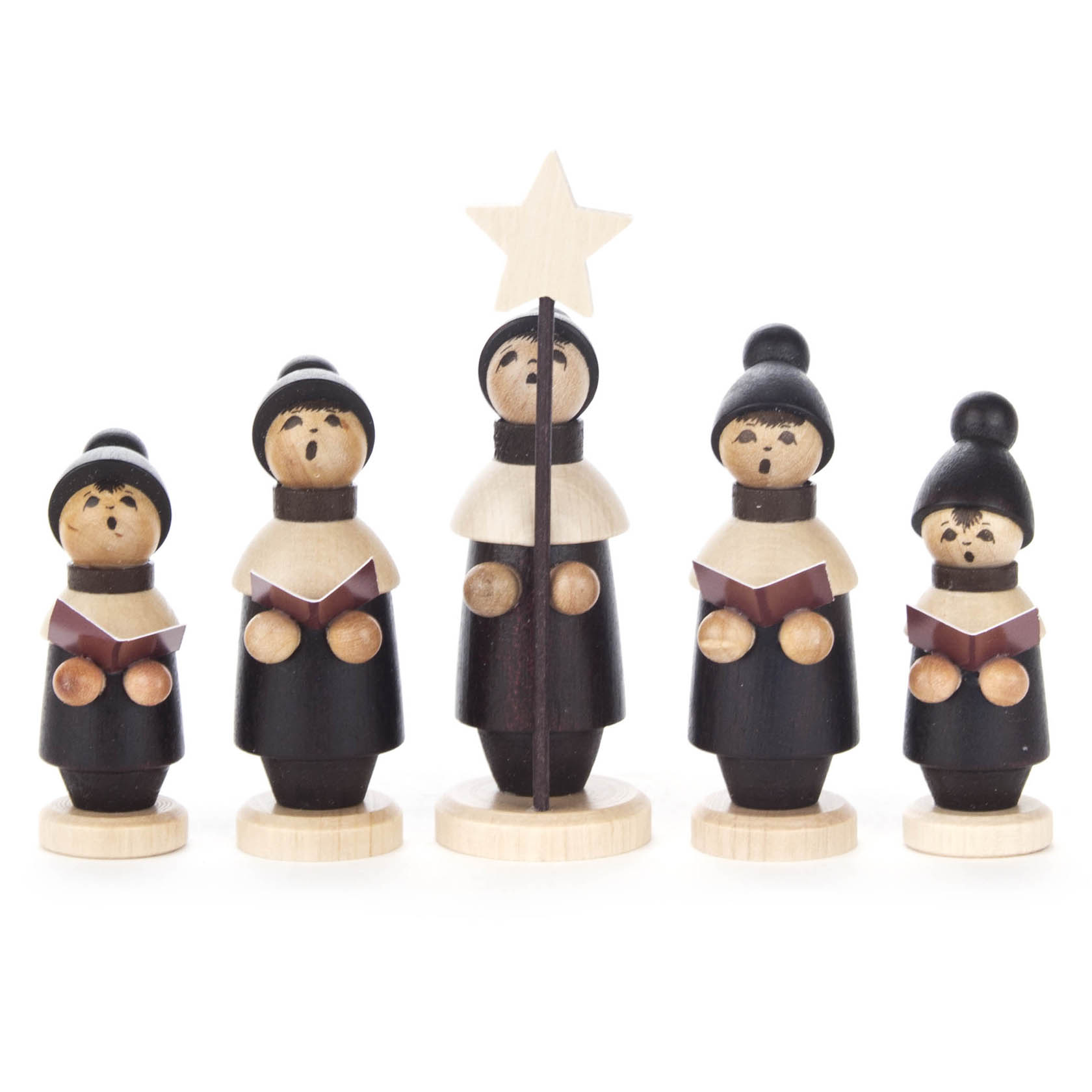 Fünf handgeschnitzte Kurrendefiguren aus Holz mit schwarzen Mänteln und Mützen, die Notenblätter halten. Eine Figur trägt einen Stern auf einem Stab. im Dregeno Online Shop günstig kaufen