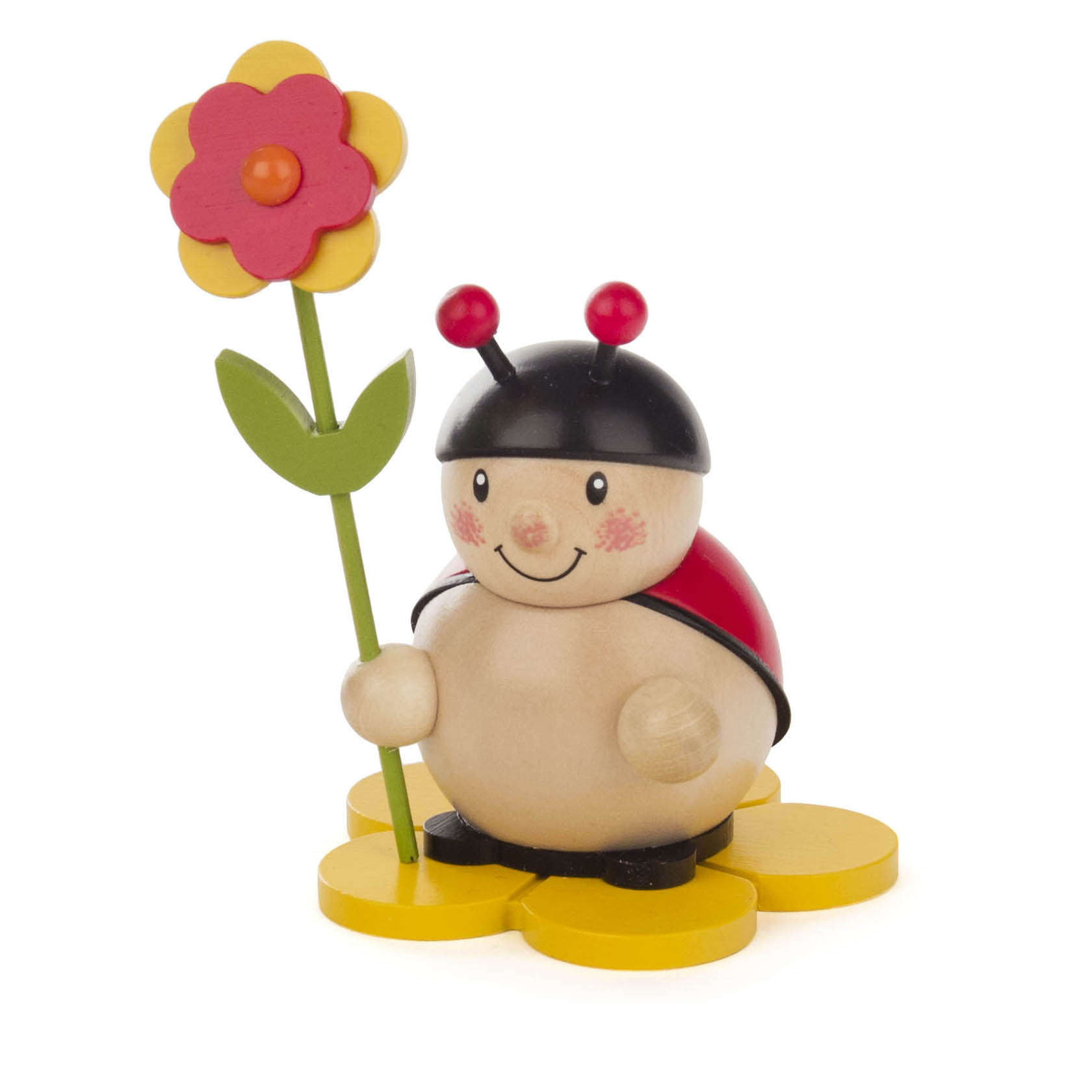 Holzfigur eines lächelnden Marienkäfers mit roten Punkten und Blume in der rechten Hand auf gelben Blumen, für einen Vario-Leuchter geeignet. im Dregeno Online Shop günstig kaufen