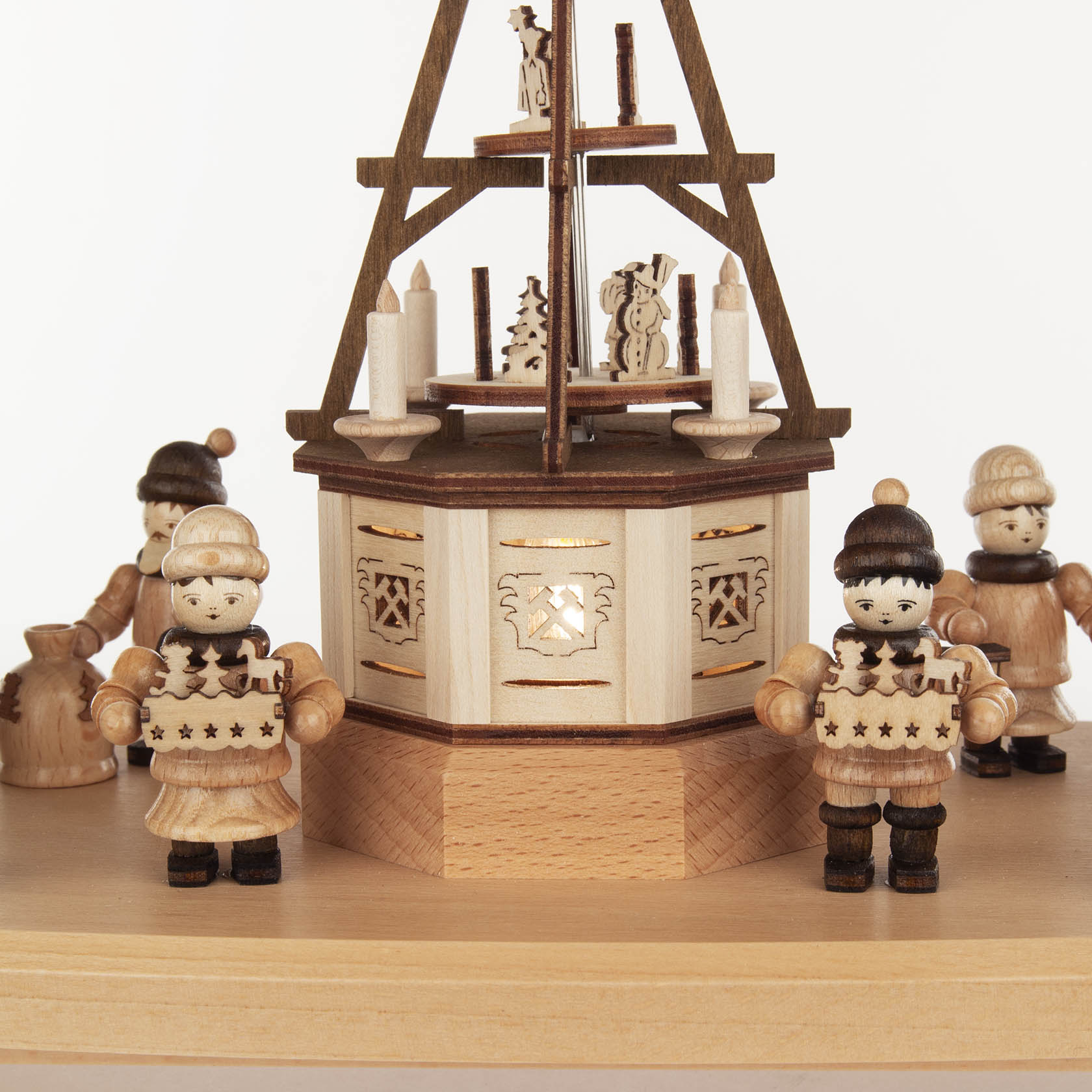 Schwibbogen Weihnachtsmarkt mit Pyramide