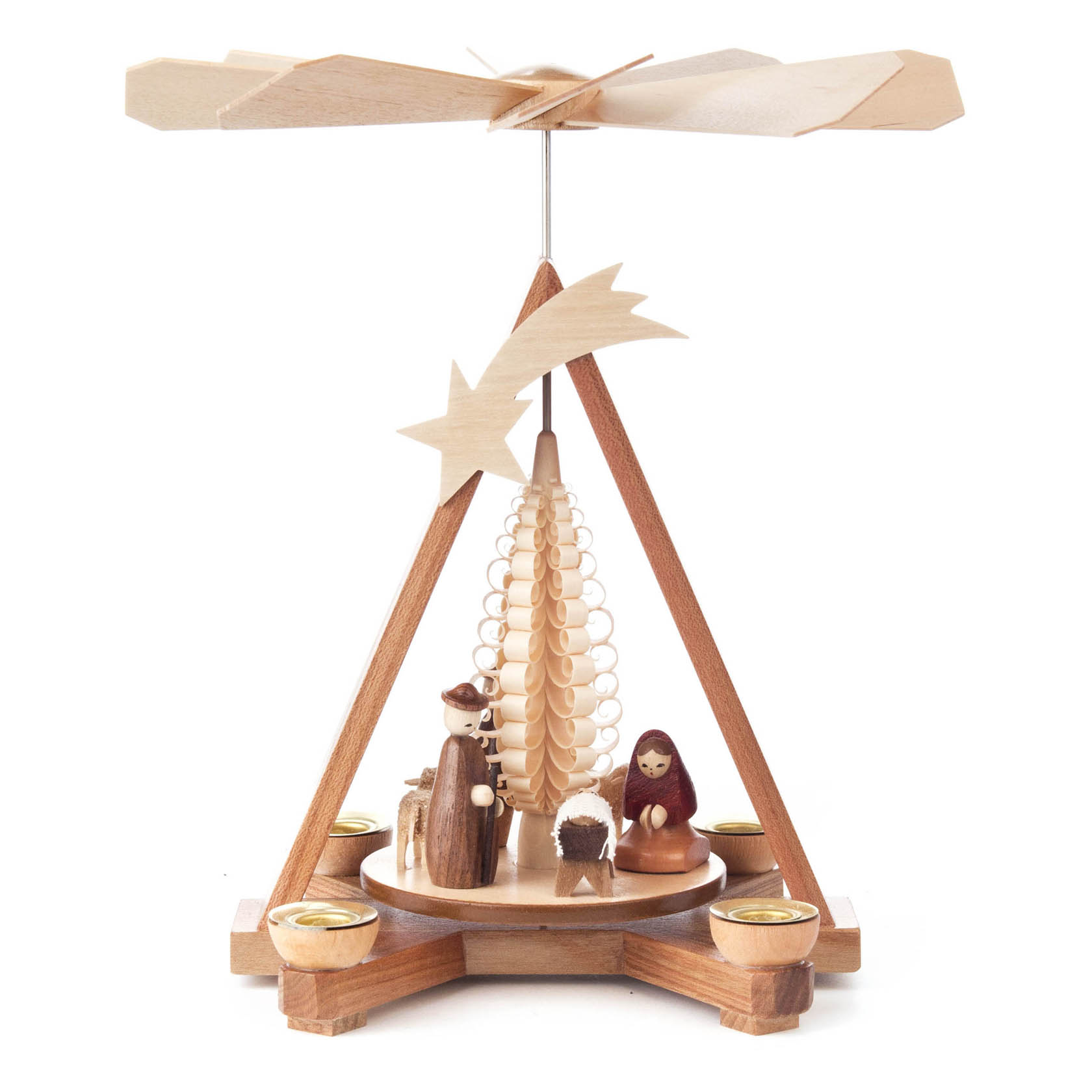 Holzpyramide mit Weihnachtskrippe; Figuren von Maria, Josef und Jesuskind; Holzflügel und vier Kerzenhalter für 14mm Kerzen. im Dregeno Online Shop günstig kaufen