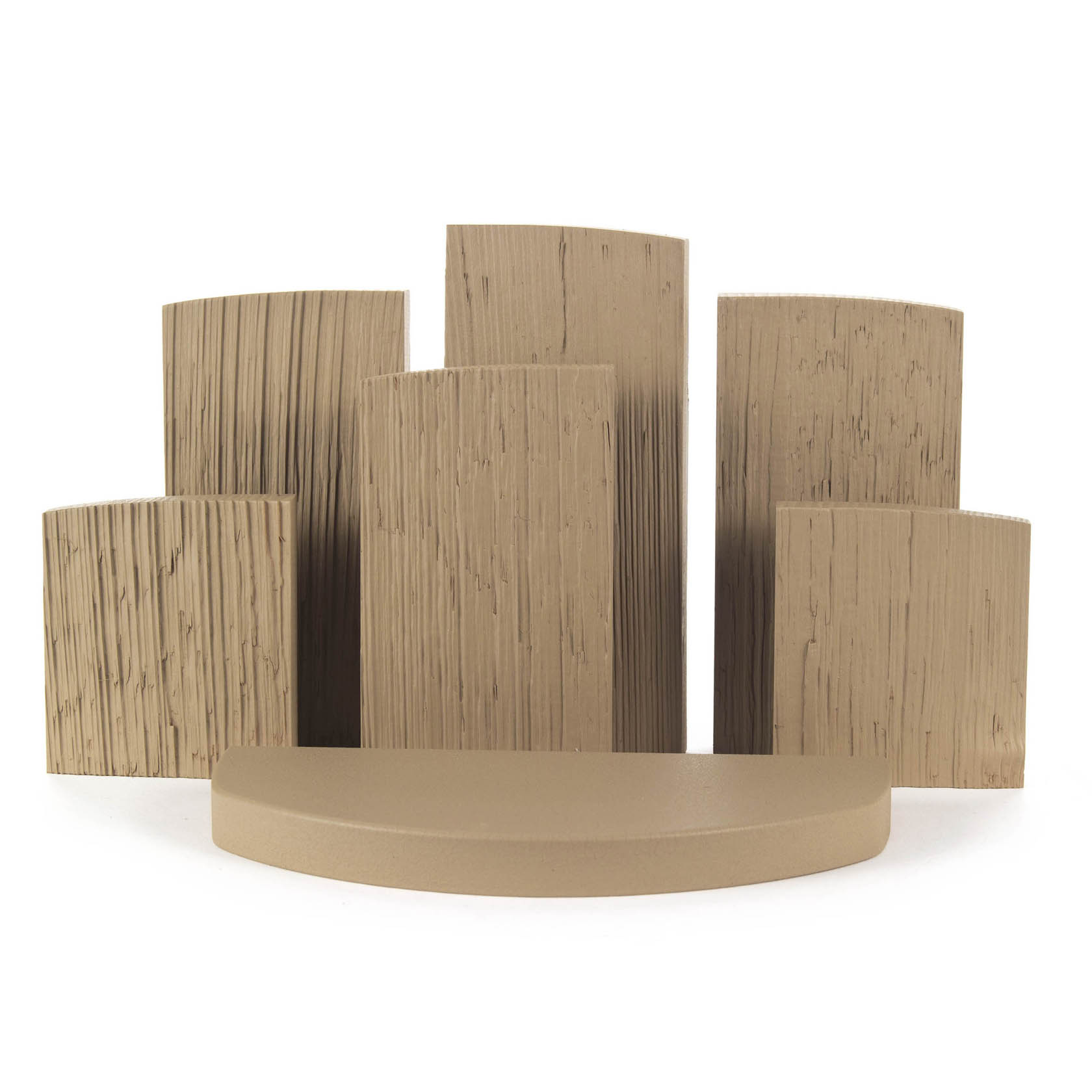 Seven brown, textured, curved wooden panels of varying heights arranged symmetrically, creating a backdrop setting for a nativity scene. im Dregeno Online Shop günstig kaufen