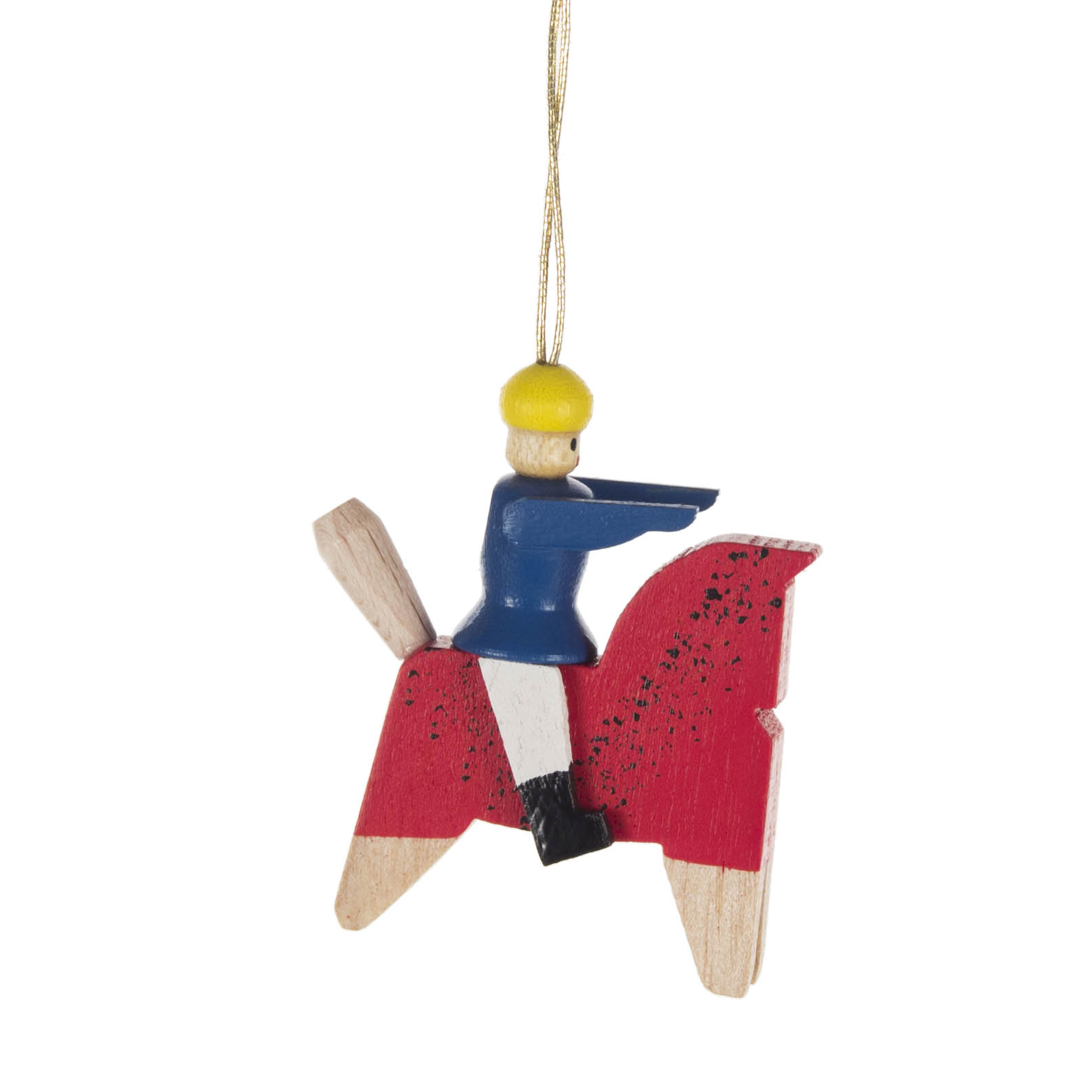 Eine hölzerne Weihnachtsdekoration zeigt einen blauen Reiter auf einem roten Pferd, aufgehängt an einer goldenen Schnur. im Dregeno Online Shop günstig kaufen