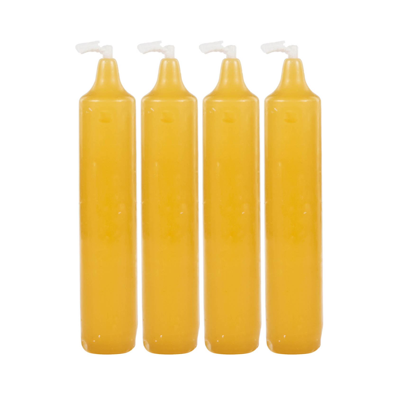Vier honigfarbene Adventskerzen mit 20,5 mm Durchmesser, stehend in einer Reihe. im Dregeno Online Shop günstig kaufen