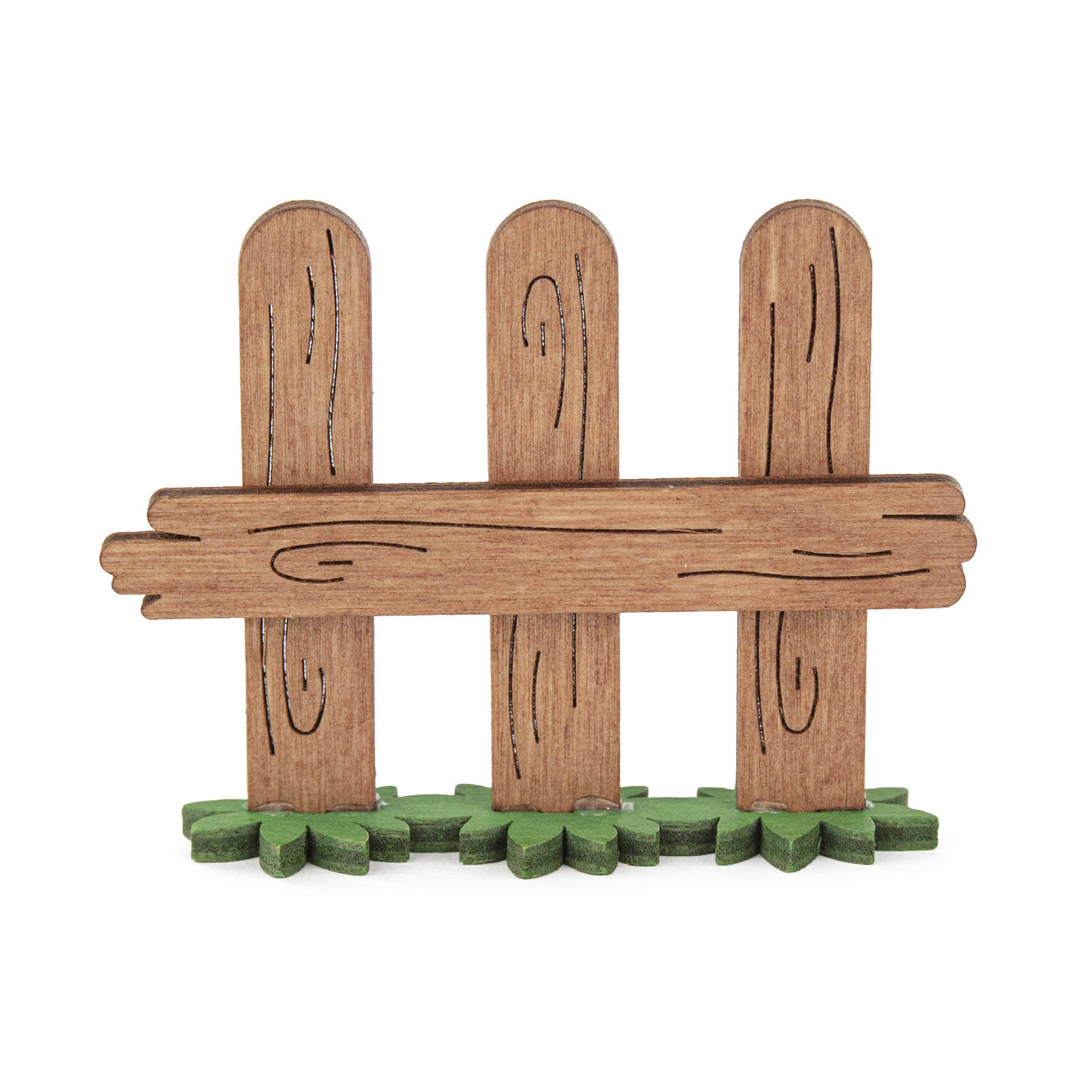 Ein kleiner, dekorativer Gartenzaun aus Holz mit drei vertikalen Latten, die auf einem grünen Sockel stehen. im Dregeno Online Shop günstig kaufen