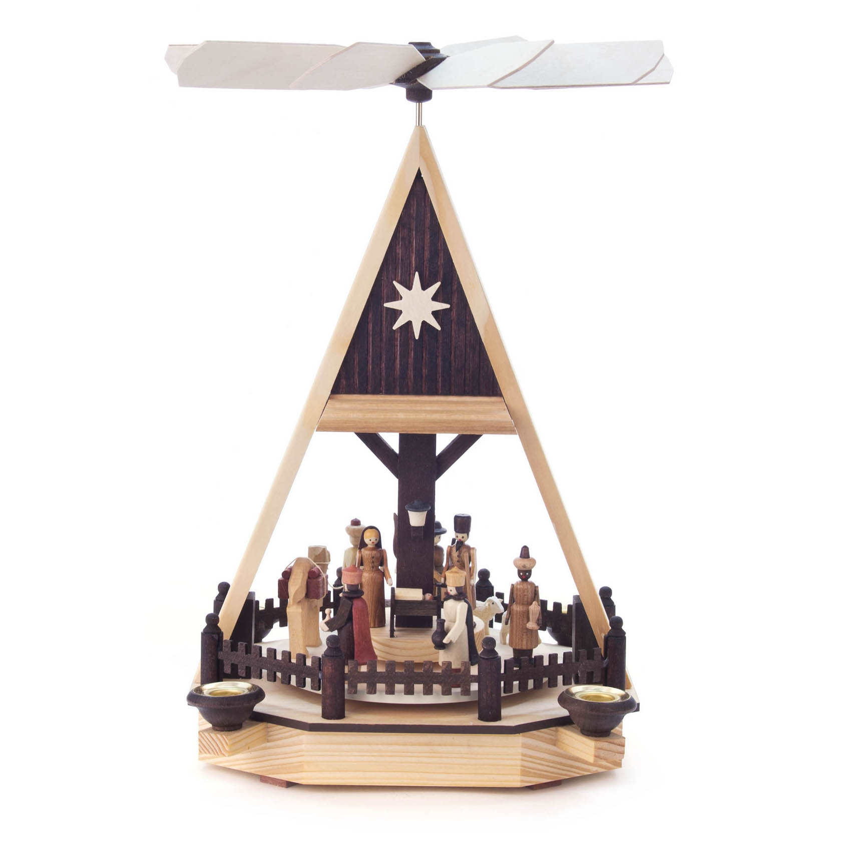 Holzpyramide mit Figuren der Weihnachtsgeschichte: Maria, Josef und das Jesuskind, flankiert von Hirten und Tieren, oben ein Propeller. im Dregeno Online Shop günstig kaufen
