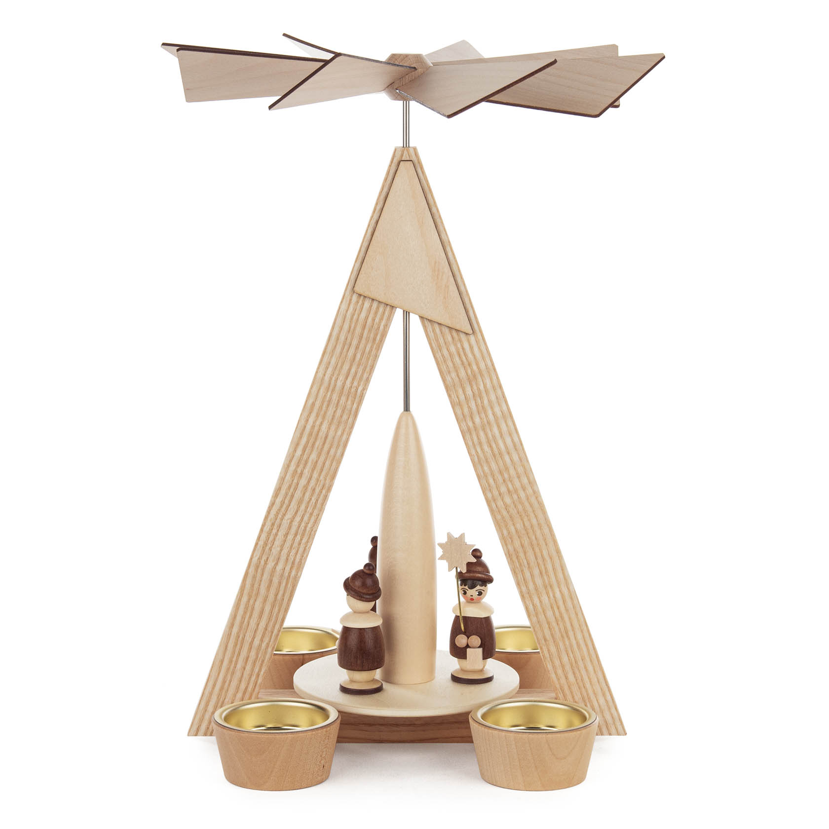 Holzpyramide mit Teelichthaltern und figurativen Darstellungen von zwei Kurrende-Sängern, eine Figur hält einen Sternstab, während der Propeller oben rotiert. im Dregeno Online Shop günstig kaufen