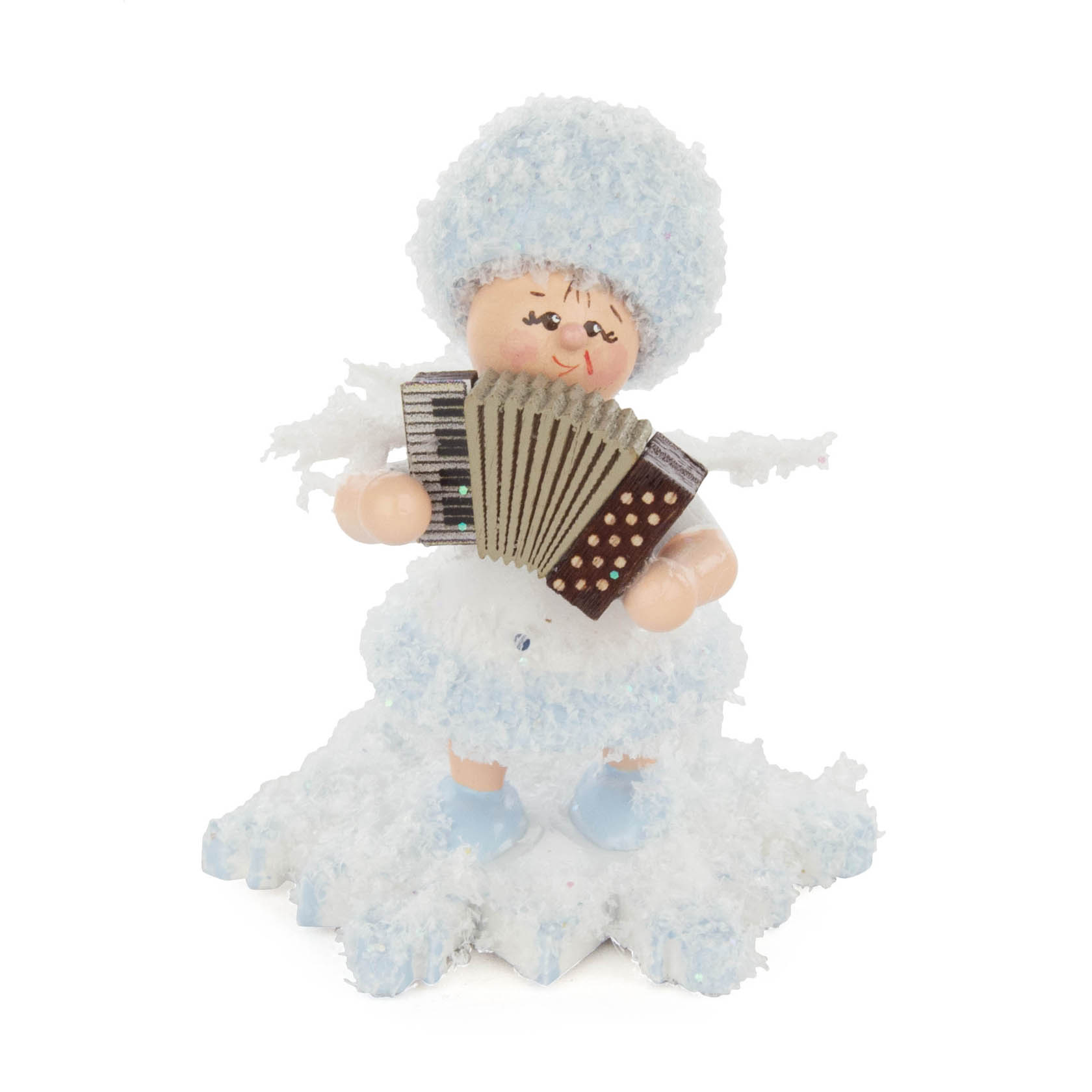Dekorative Figur: Ein kleines, lächelndes Schneeflöckchen aus Holz mit blauer Mütze und Rock, spielt ein Akkordeon. im Dregeno Online Shop günstig kaufen